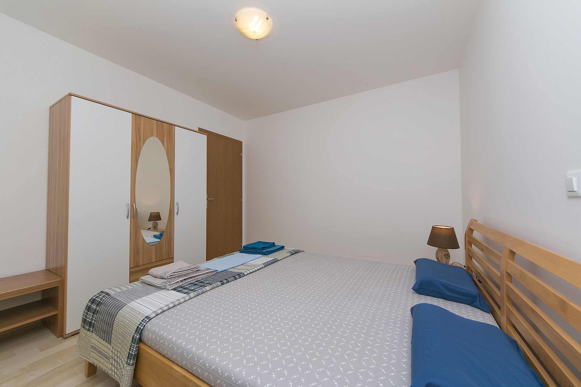 Two bedroom apartment with balcony and sea view Brela, Makarska  A-a