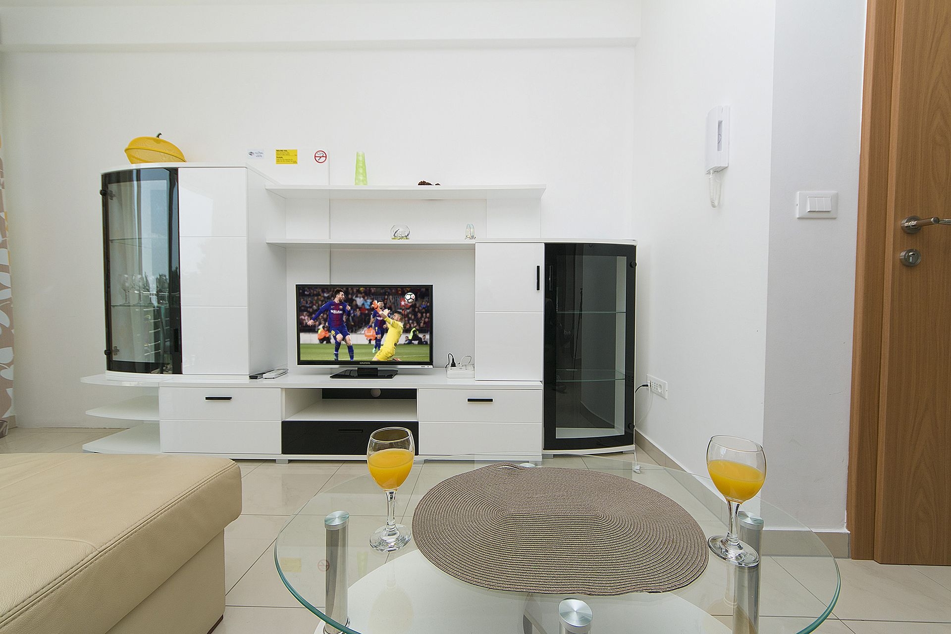 Two bedroom apartment with balcony and sea view Brela, Makarska  A-a
