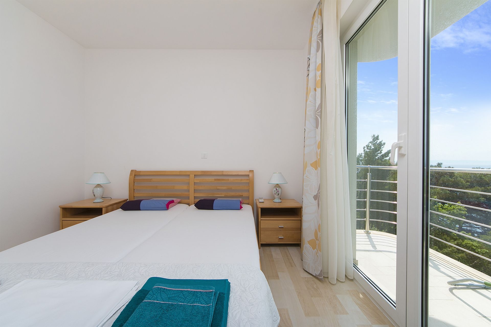 Two bedroom apartment with balcony and sea view Brela, Makarska  A-b