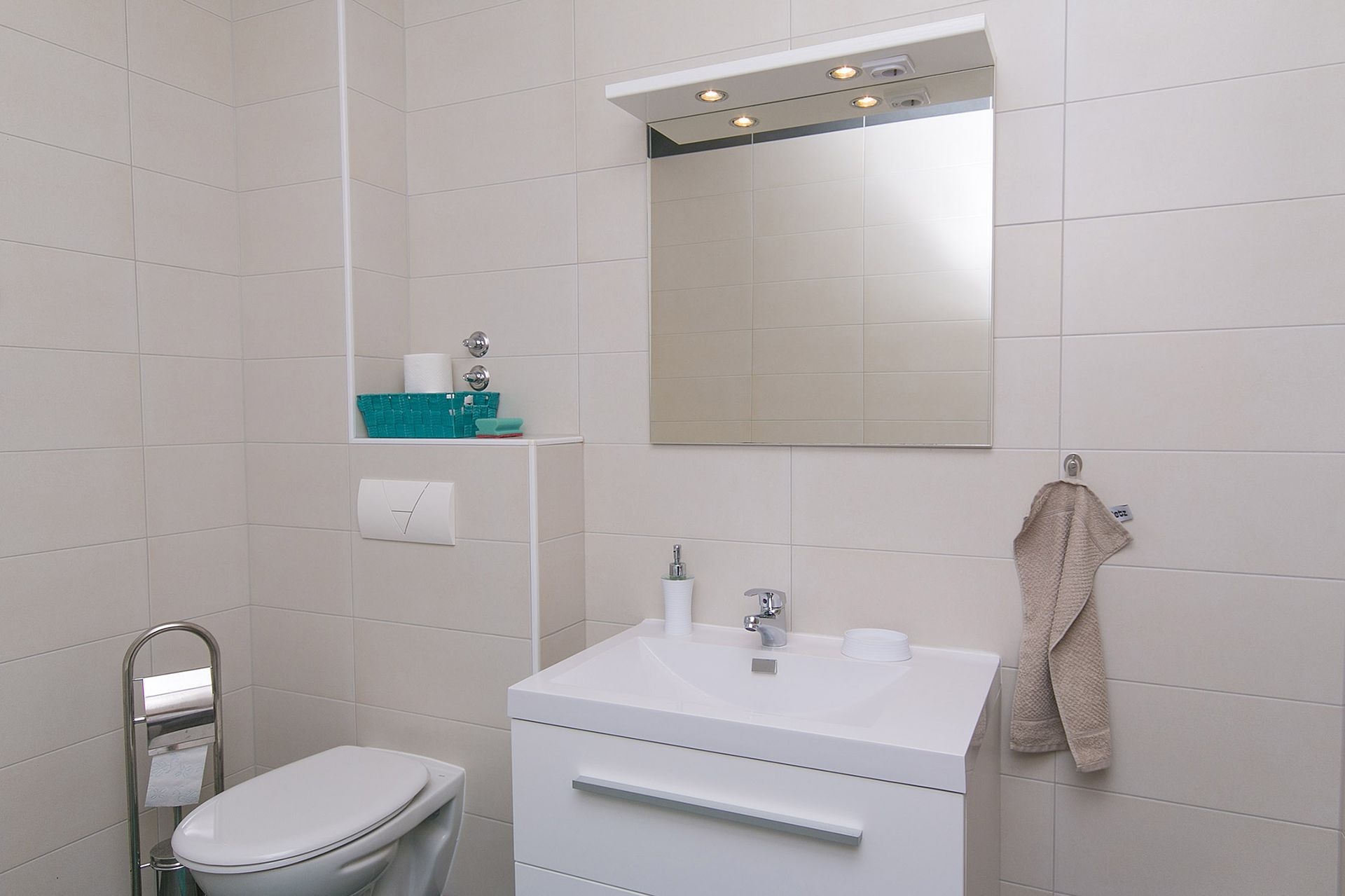 Two bedroom apartment with balcony and sea view Brela, Makarska  A-d