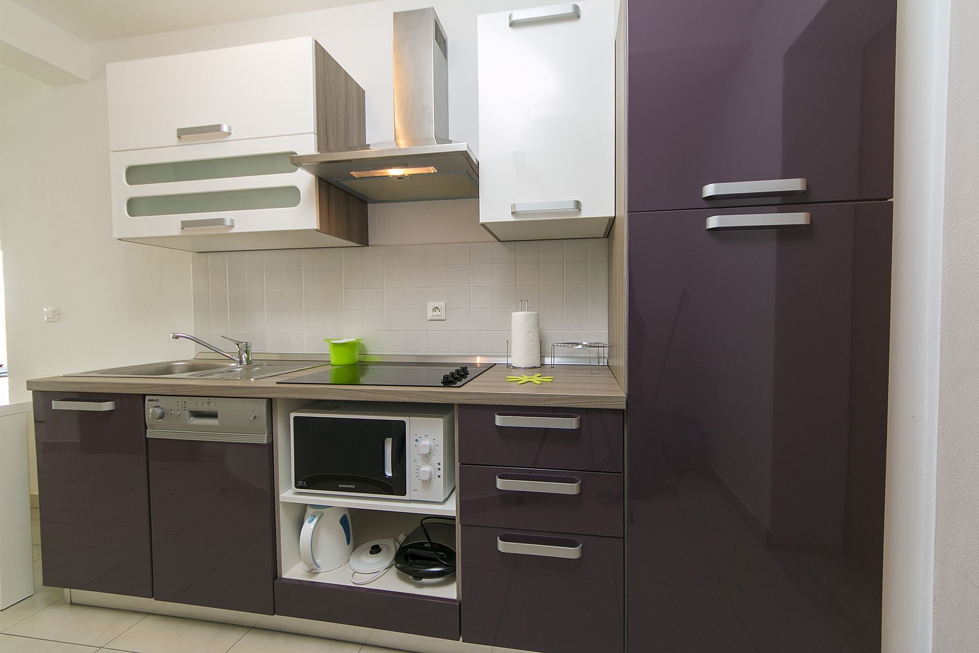 Two bedroom apartment with balcony and sea view Brela, Makarska  A-d