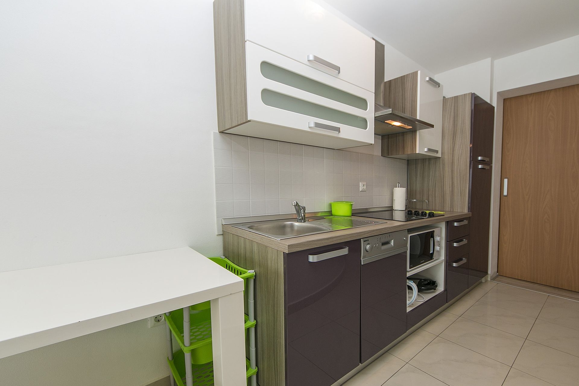 Two bedroom apartment with balcony and sea view Brela, Makarska  A-d