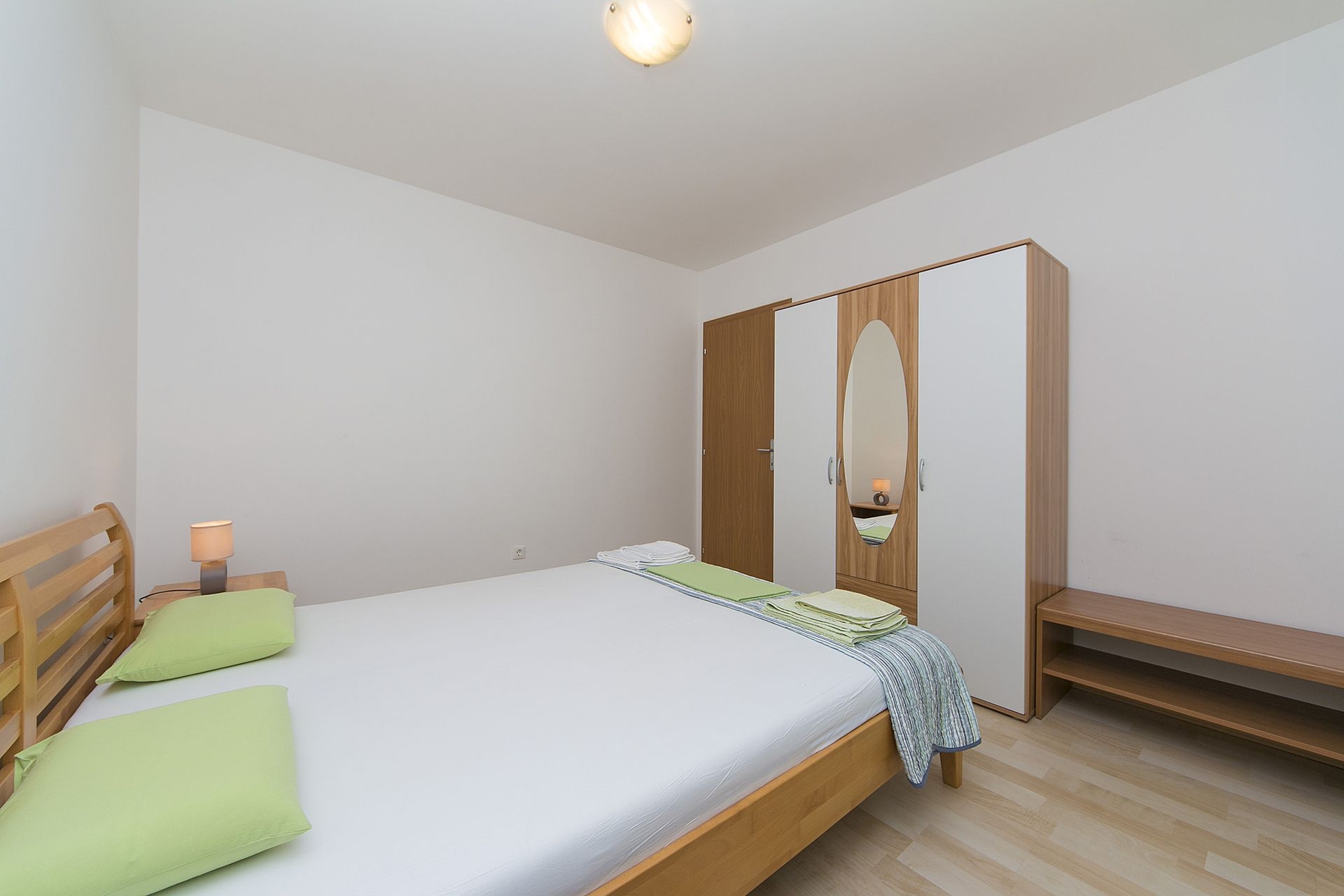 Two bedroom apartment with balcony and sea view Brela, Makarska  A-e