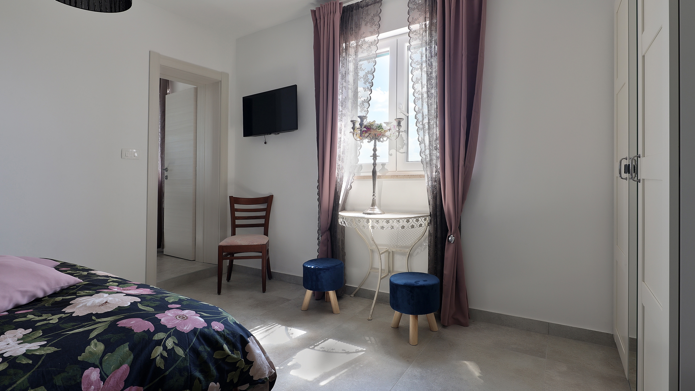 Four bedroom house with terrace Dolenja Vas, Central Istria - Središnja Istra  K