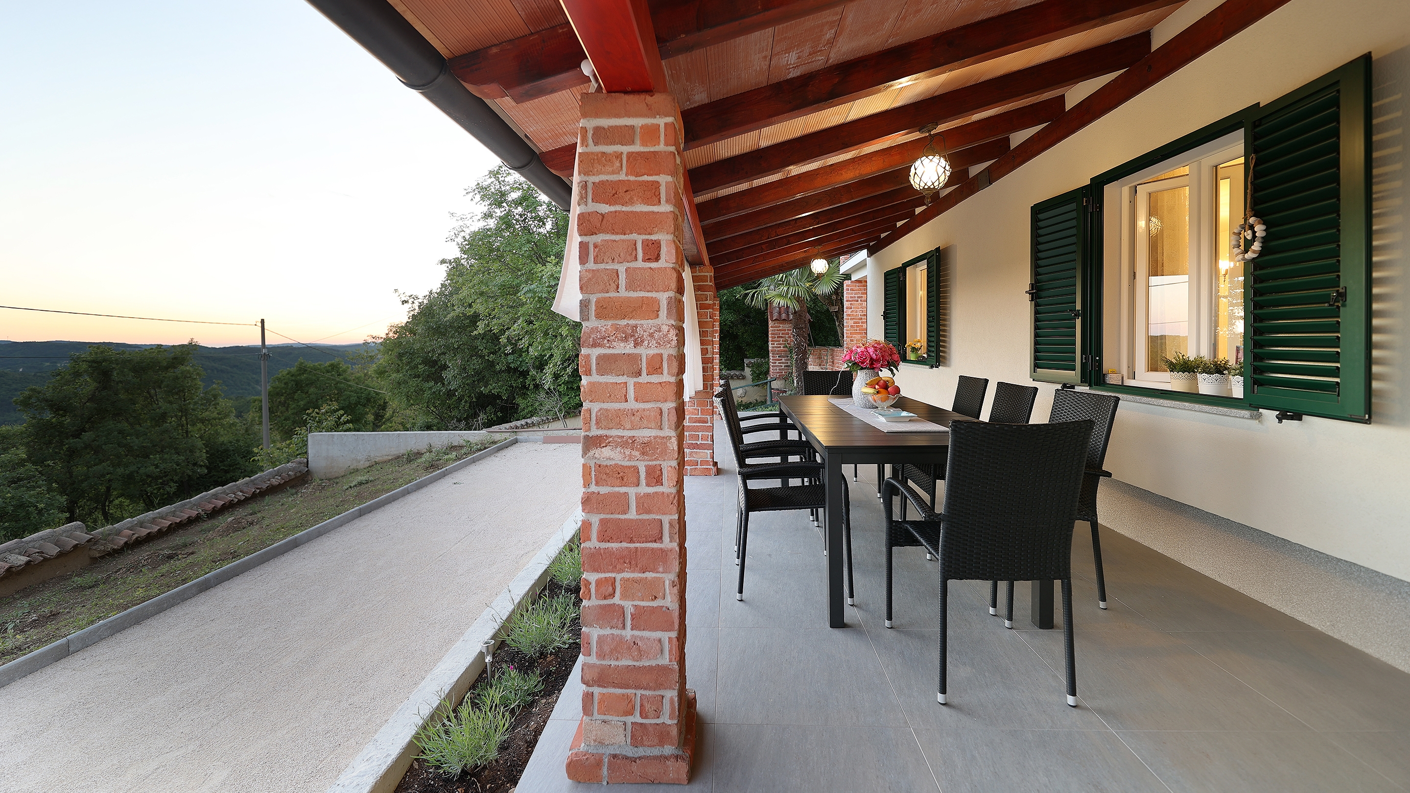 Four bedroom house with terrace Dolenja Vas, Central Istria - Središnja Istra  K