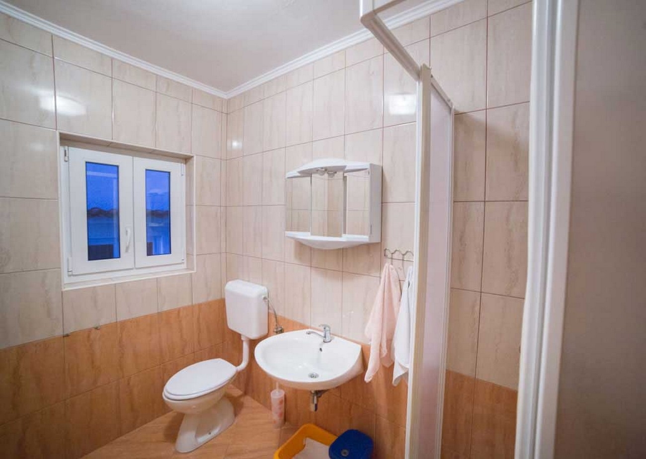 Three bedroom apartment with balcony Lopar, Rab  A-b
