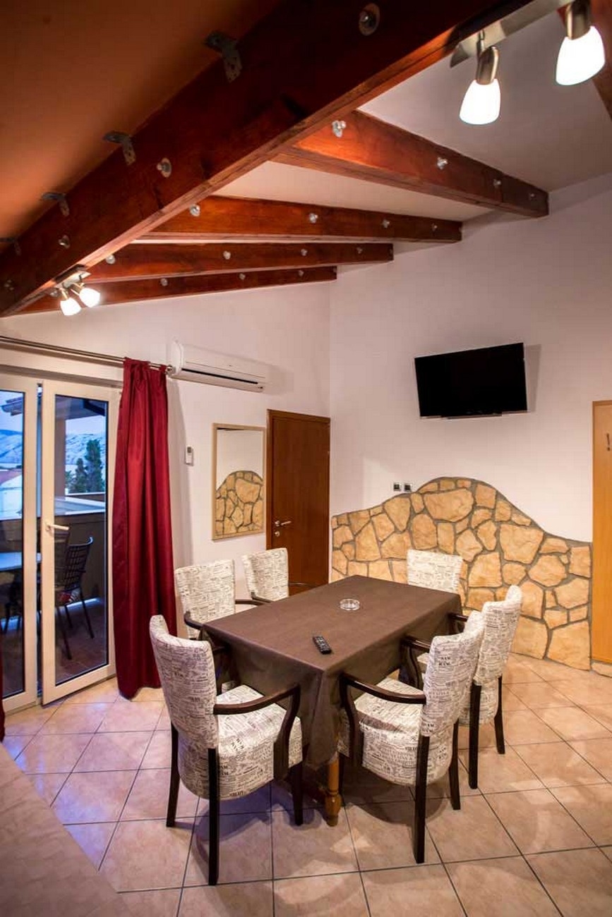 Two bedroom apartment with terrace Lopar, Rab  A-c
