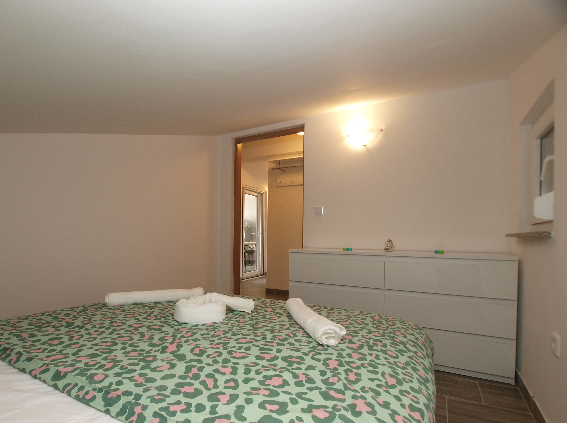 Comfortable and spacious house with terrace Peroj, Fažana  K