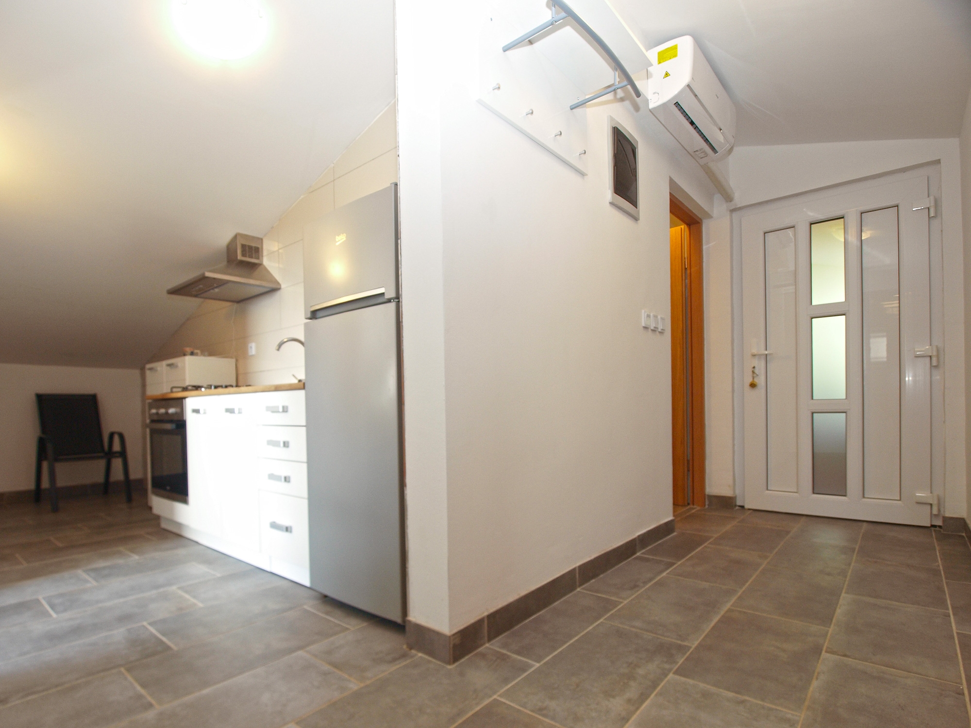 Comfortable and spacious house with terrace Peroj, Fažana  K
