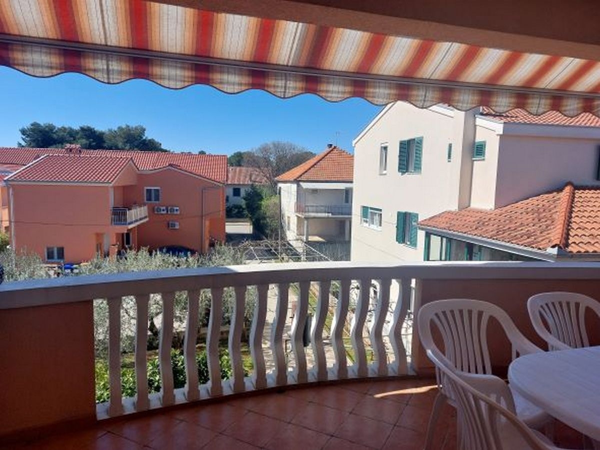 Two bedroom apartment with terrace Biograd na Moru, Biograd  A-a