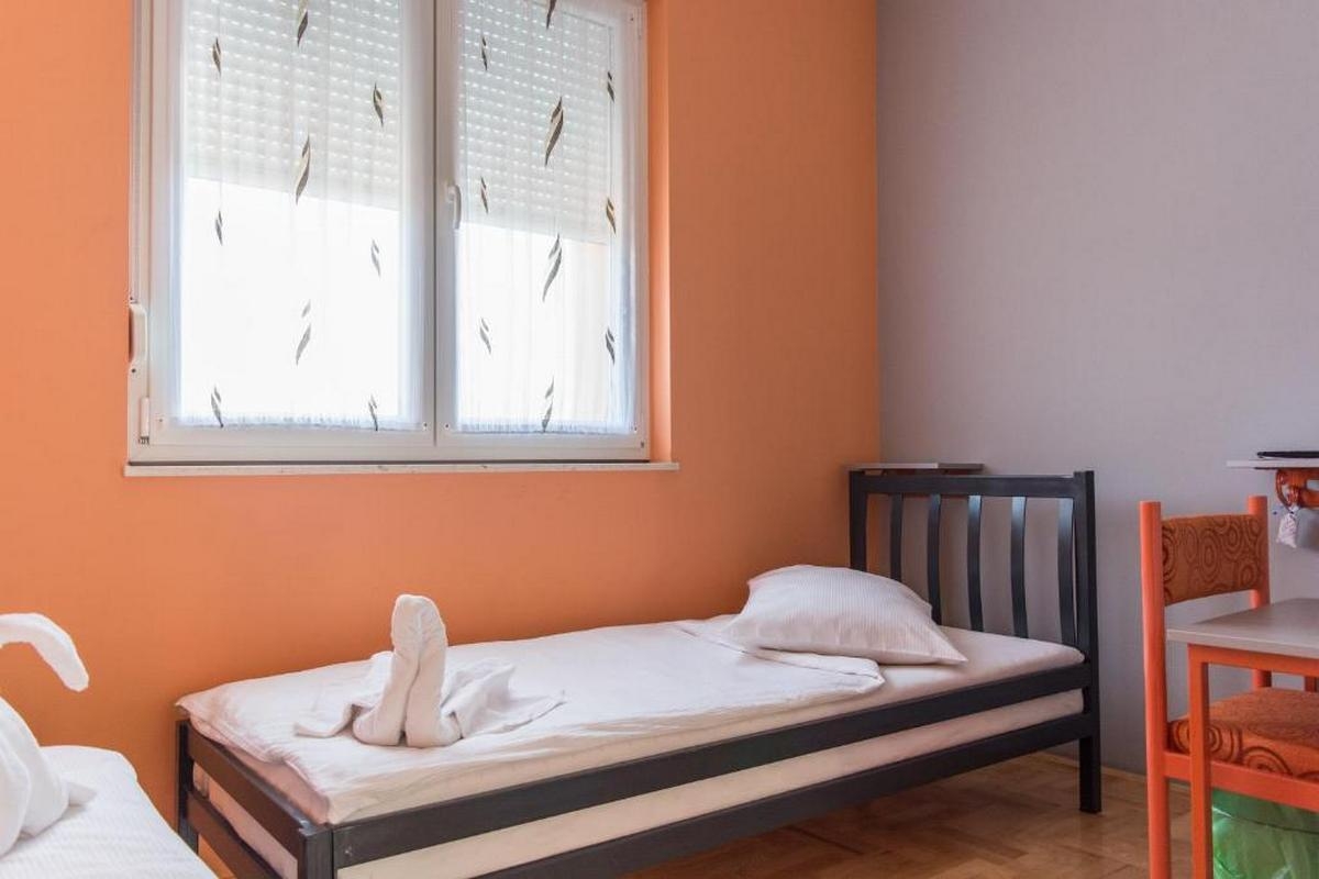 Room with air-conditioning Staro Petrovo Selo, Slavonija (S-20757-e) Room with air-conditioning Staro Petrovo Selo, Slavonija (S-20757-e)