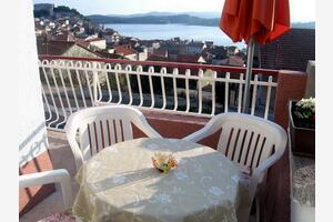 Apartments with a parking space Sibenik - 20761