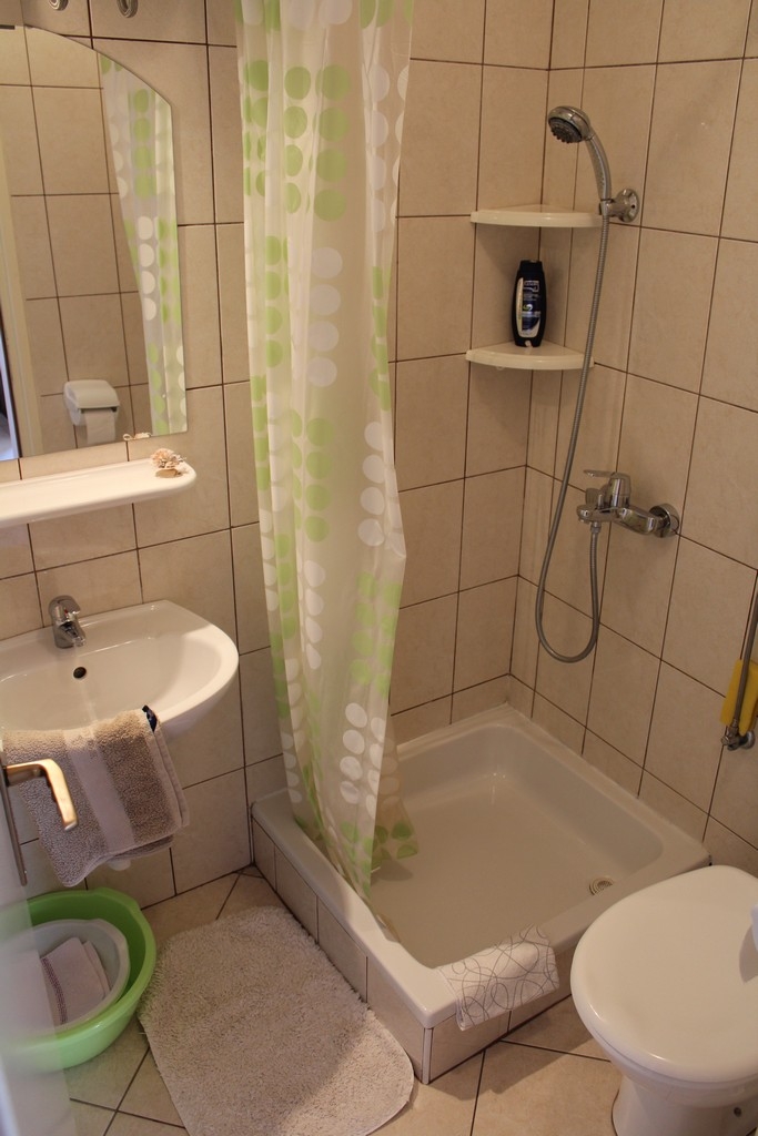 Two bedroom apartment with terrace and sea view Brodarica, Šibenik  A-a
