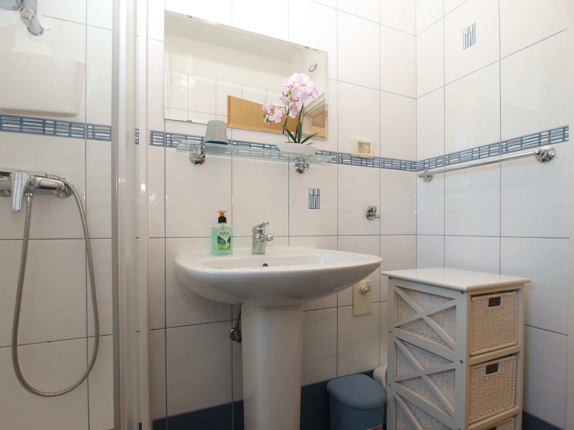 Four bedroom house with terrace Valbandon, Fažana  K