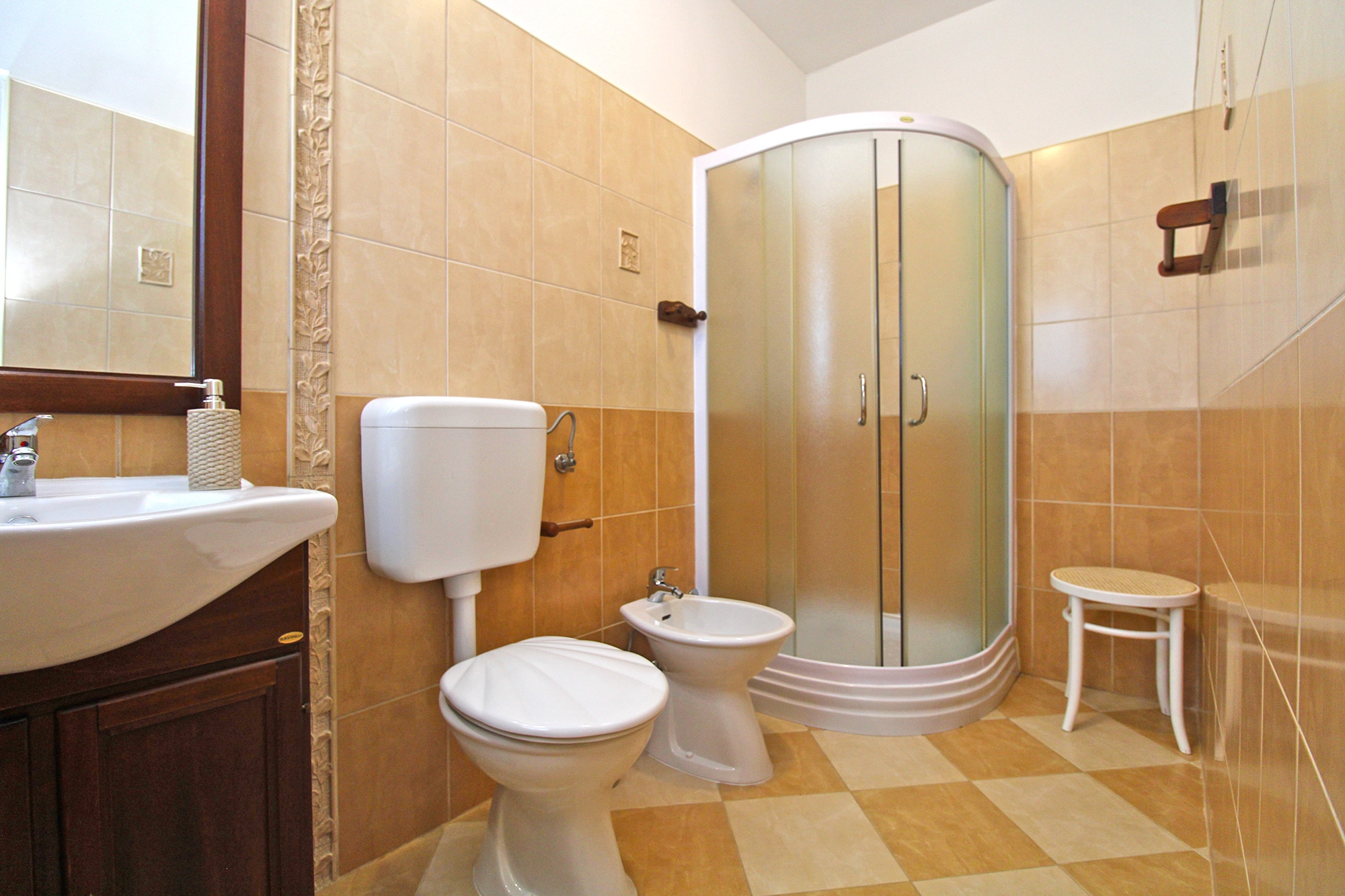 Comfortable and spacious house with terrace Šišan, Medulin  K