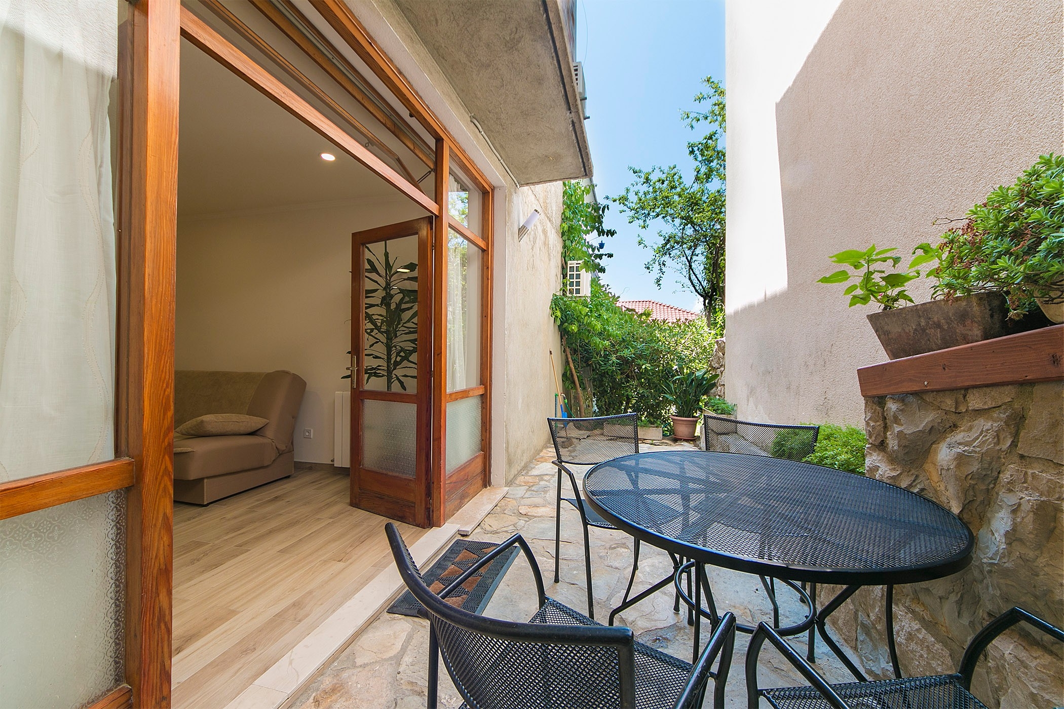 Three bedroom apartment with terrace and sea view Brela, Makarska  A-b