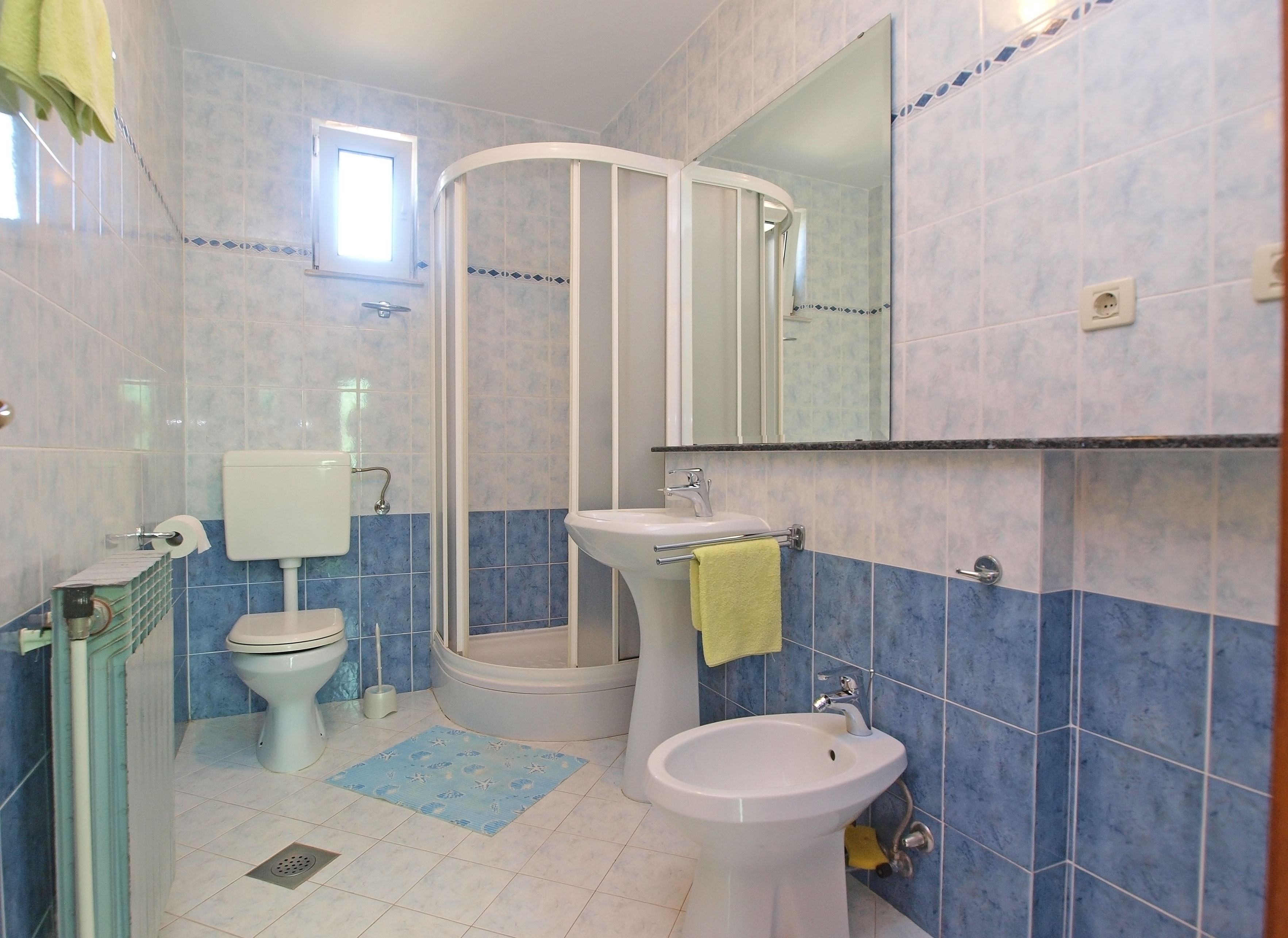 One bedroom apartment with terrace Rovinj  A-a