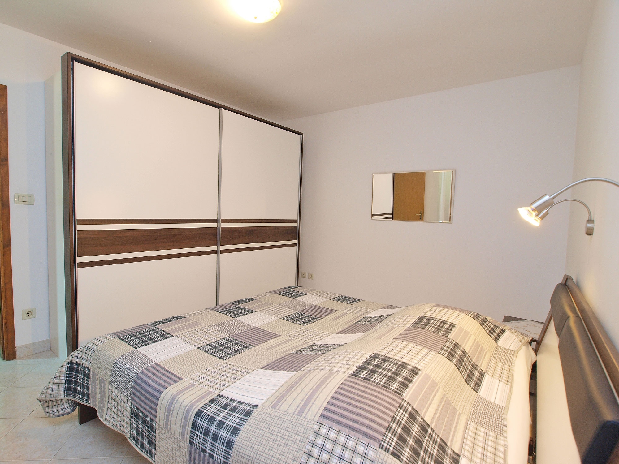 One bedroom apartment with terrace Rovinj  A-a