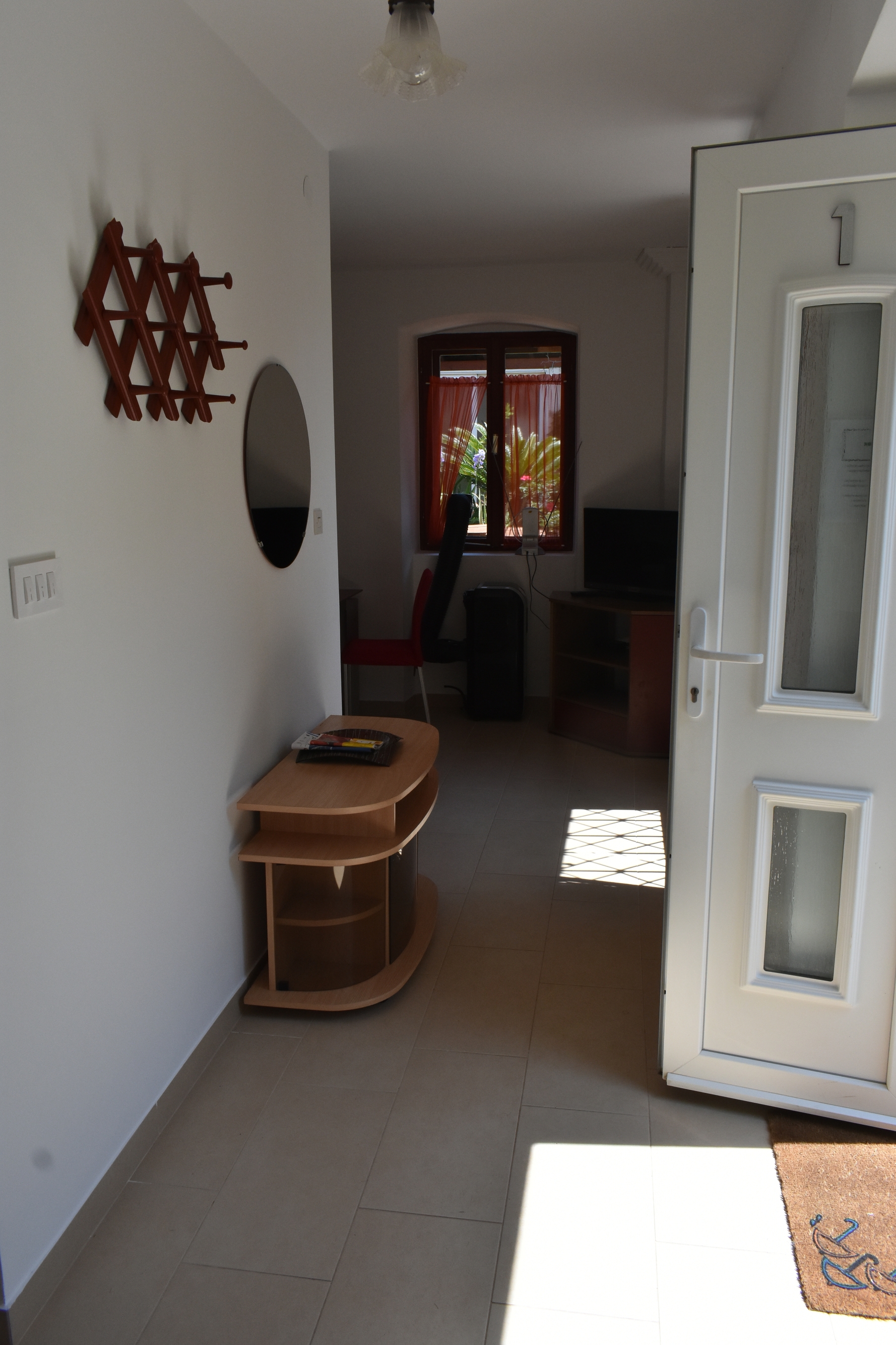 Two bedroom apartment with terrace Mali Lošinj, Lošinj  A-a