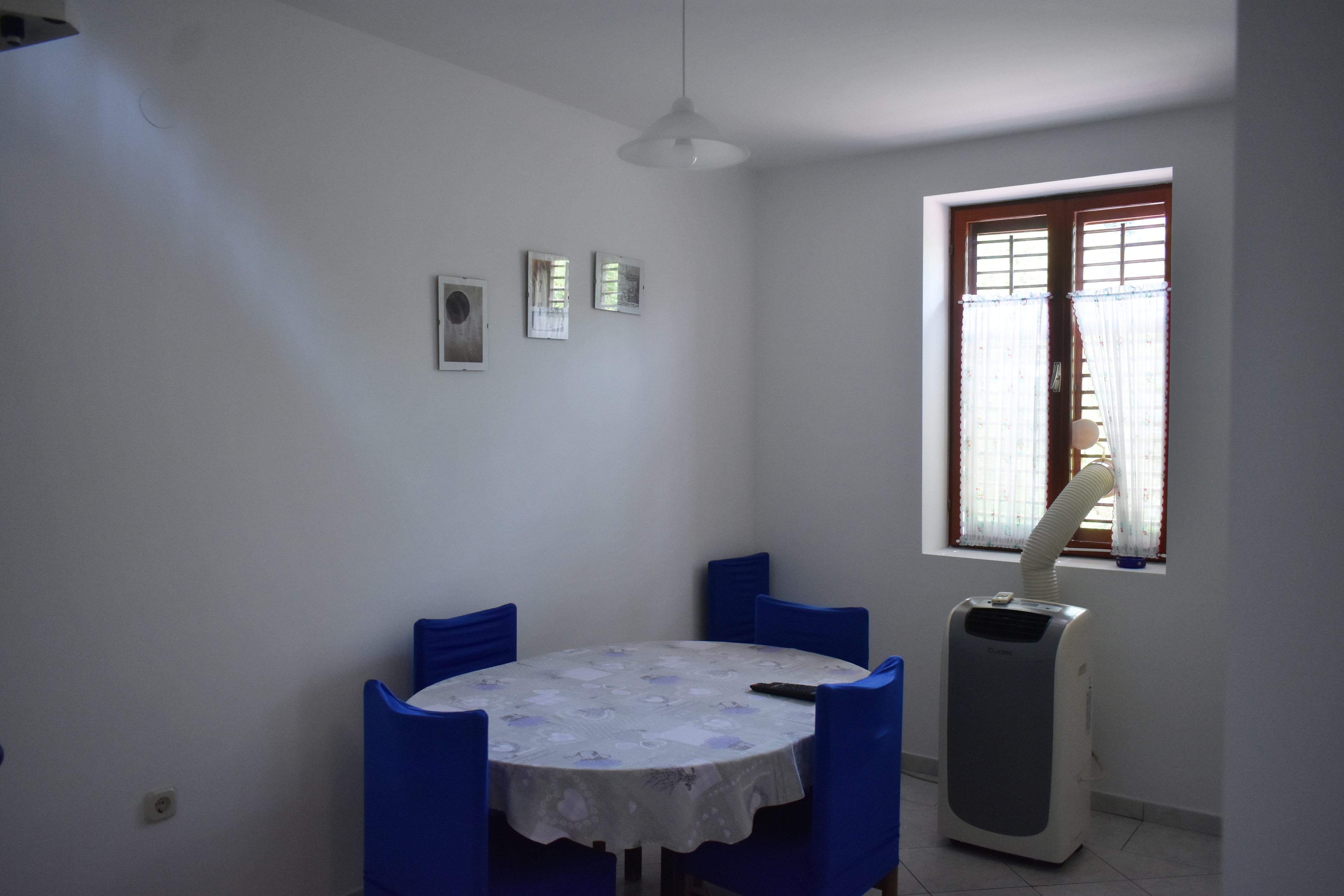 Two bedroom apartment with terrace and sea view Mali Lošinj, Lošinj (A-20783-b) Two bedroom apartment with terrace and sea view Mali Lošinj, Lošinj (A-20783-b)