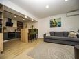Гостиная 1 Lipa, Гостиная 1 в размещении типа house, доступный кондиционер, Домашние животные допускаются и WiFi.