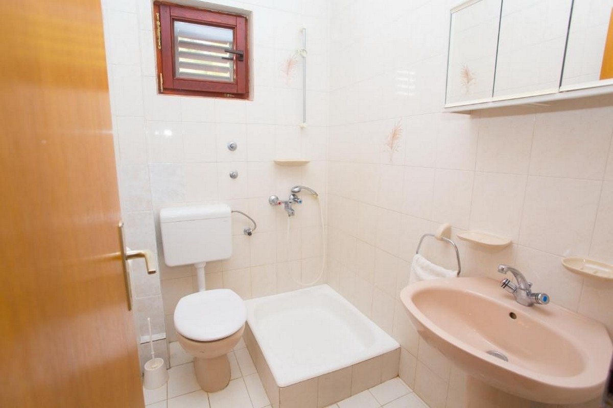 Studio flat with balcony Promajna, Makarska  AS-b