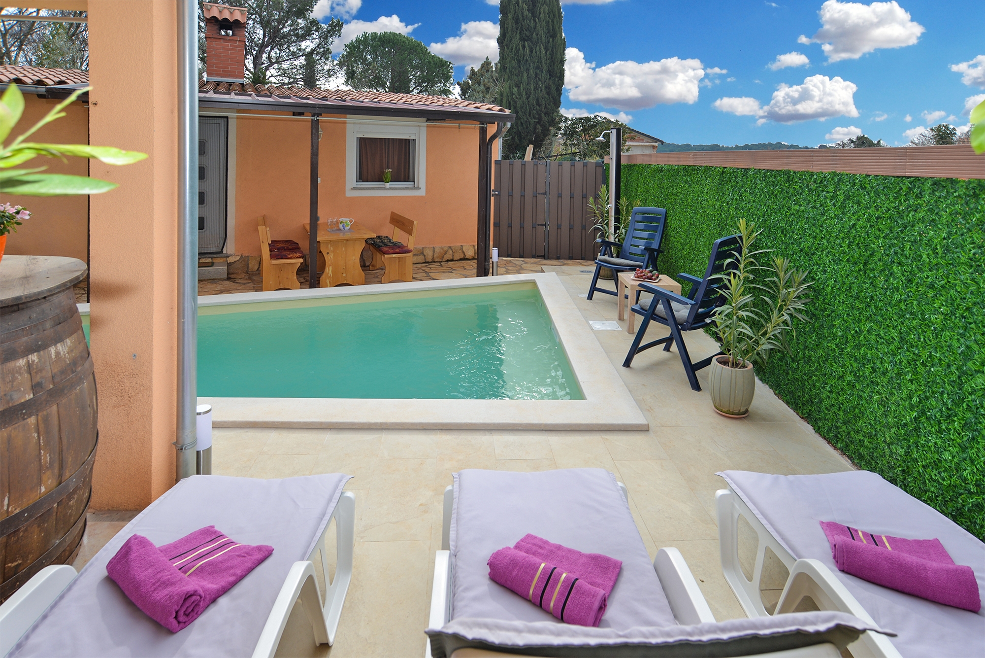 Three bedroom apartment with terrace Fažana (A-20792-a) Three bedroom apartment with terrace Fažana (A-20792-a)