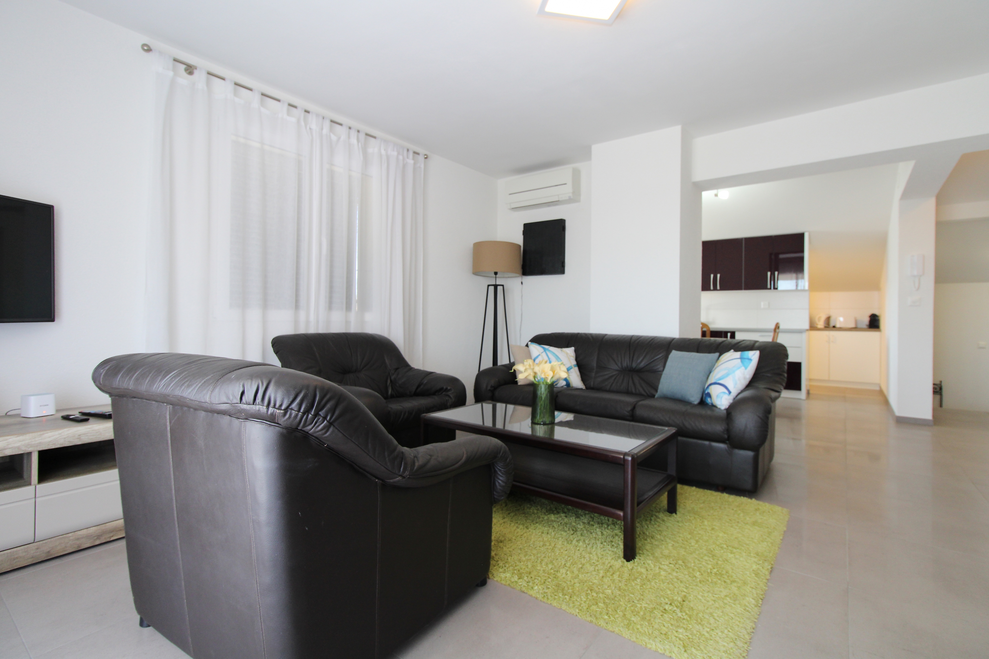 Three bedroom apartment with terrace Pula (A-20794-a) Three bedroom apartment with terrace Pula (A-20794-a)