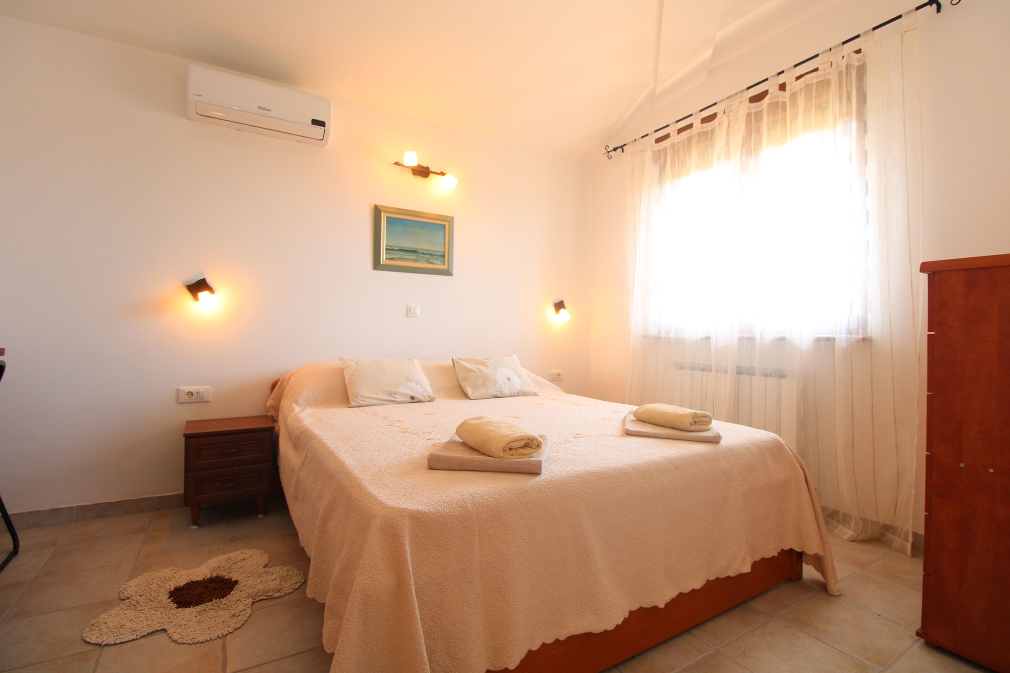 Four bedroom house with terrace Ližnjan, Medulin  K