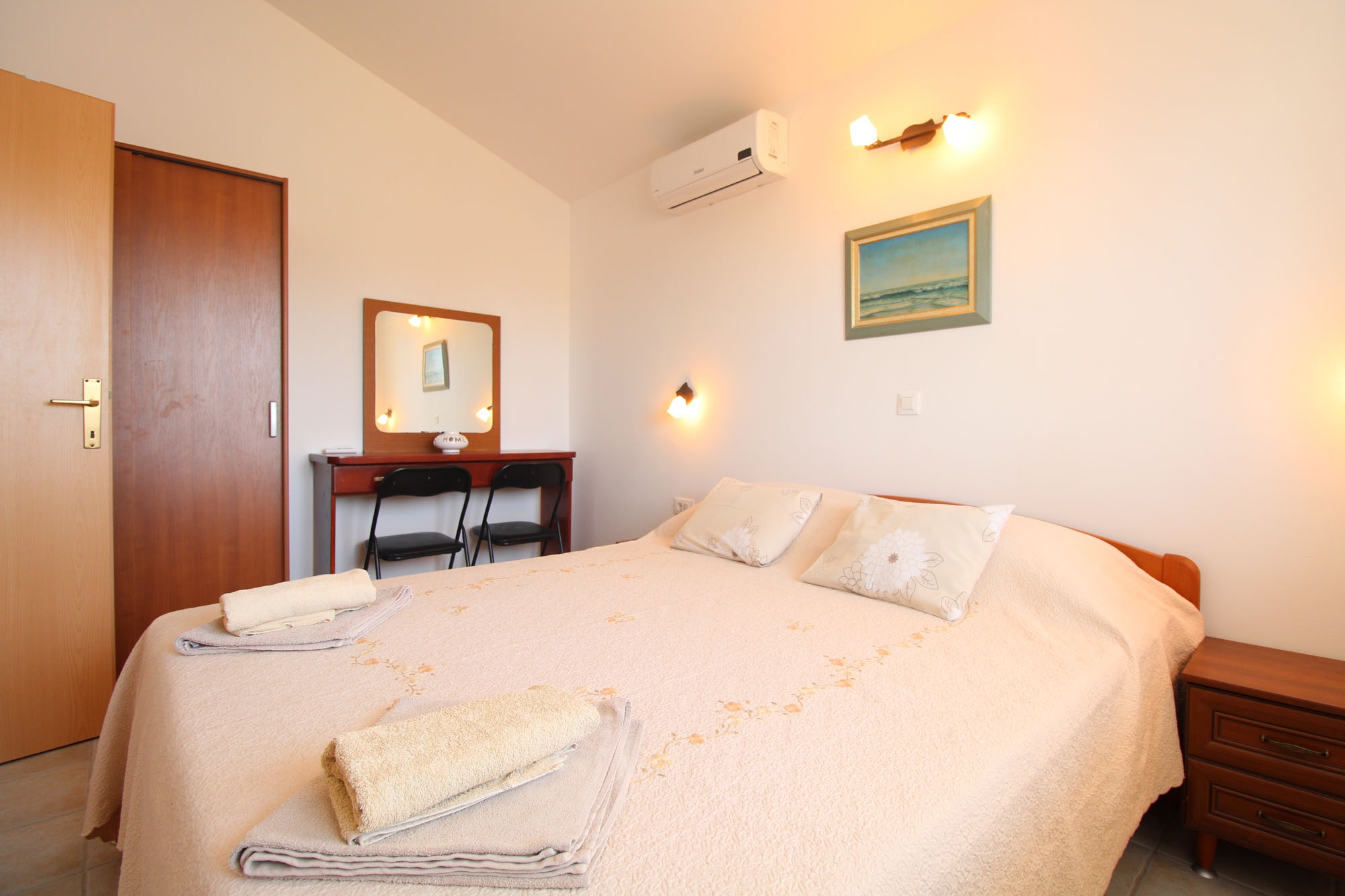 Four bedroom house with terrace Ližnjan, Medulin  K