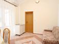 Гостиная Metajna, Гостиная в размещении типа apartment, доступный кондиционер, Домашние животные допускаются и WiFi.