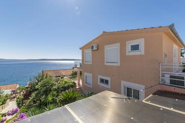 Property Rastići, Čiovo, Property 2080 - Apartments by the sea.