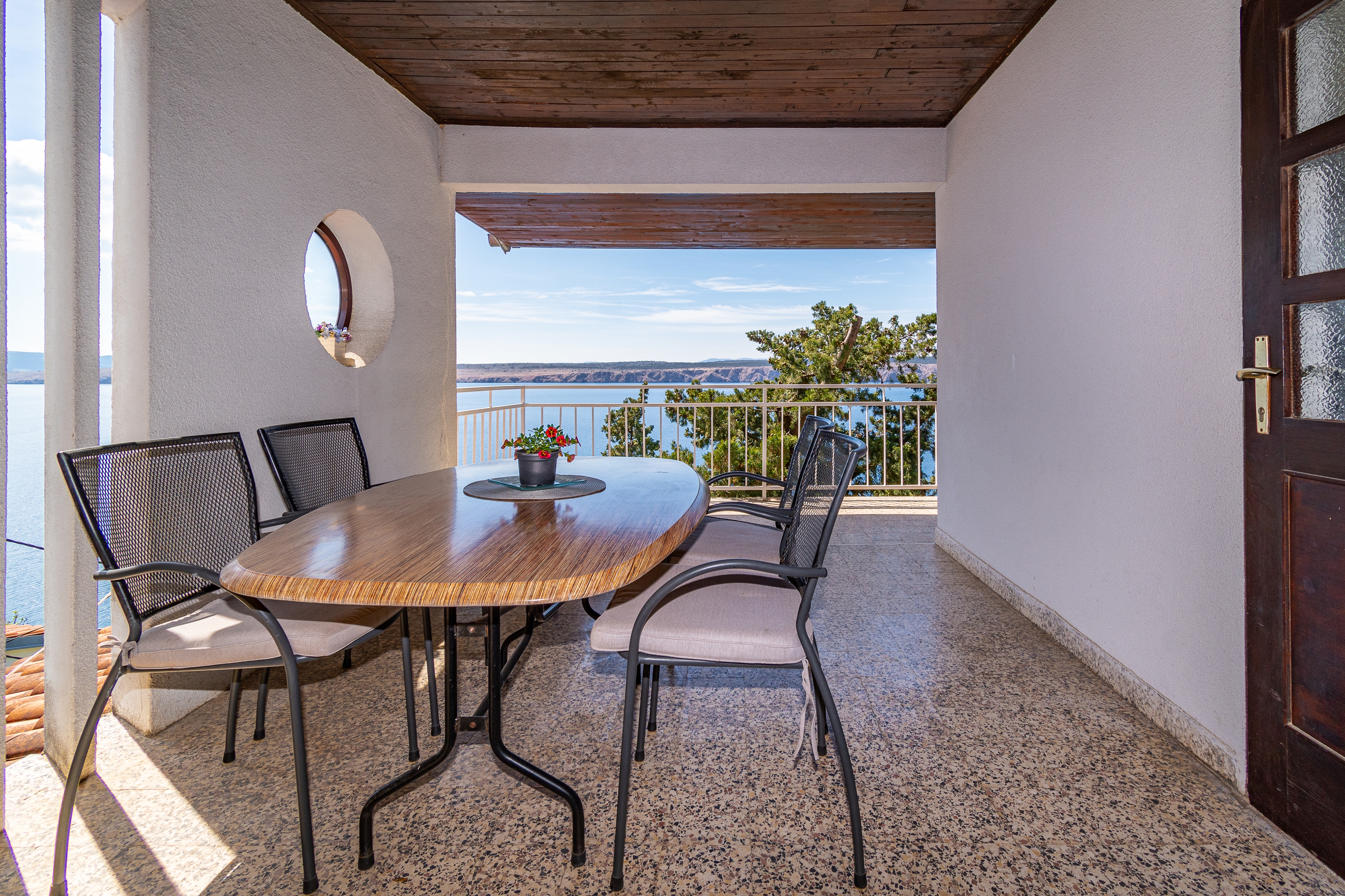 One bedroom apartment with terrace and sea view Jadranovo, Crikvenica (A-20801-a)