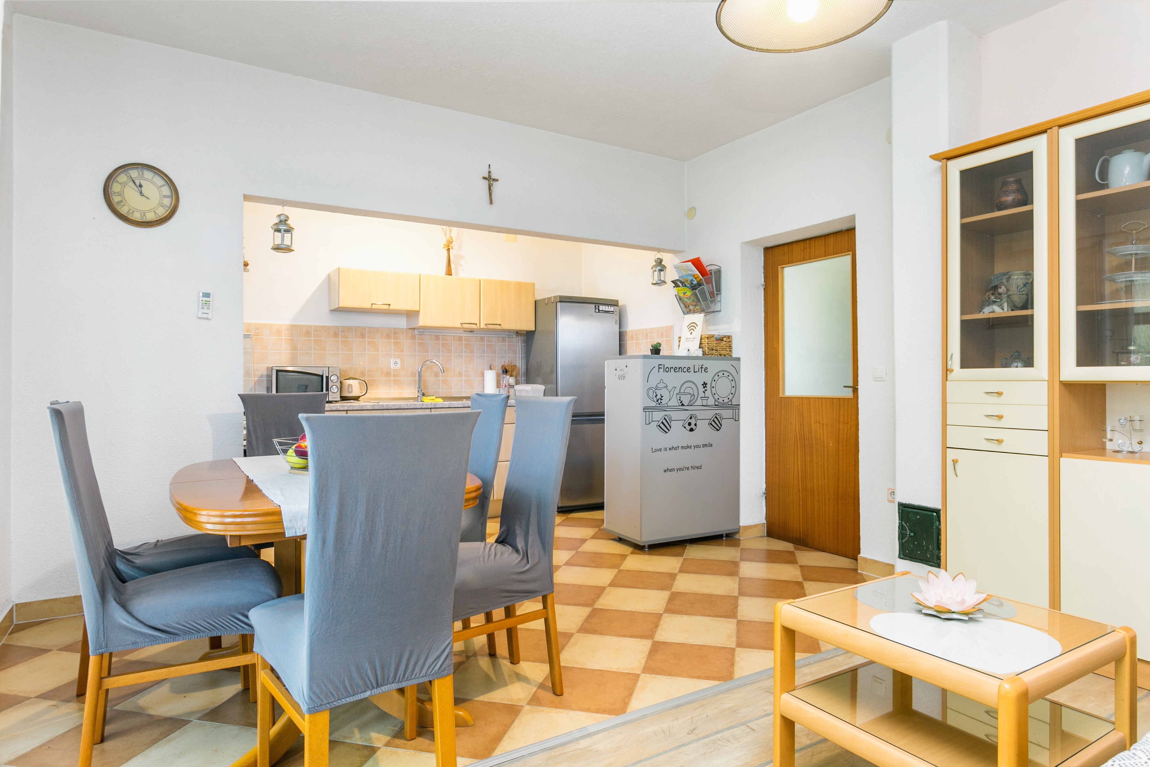 One bedroom apartment with terrace Kaštel Štafilić, Kaštela  A-a