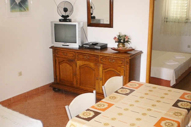 One bedroom apartment with terrace and sea view Rastići, Čiovo (A-2081-a)