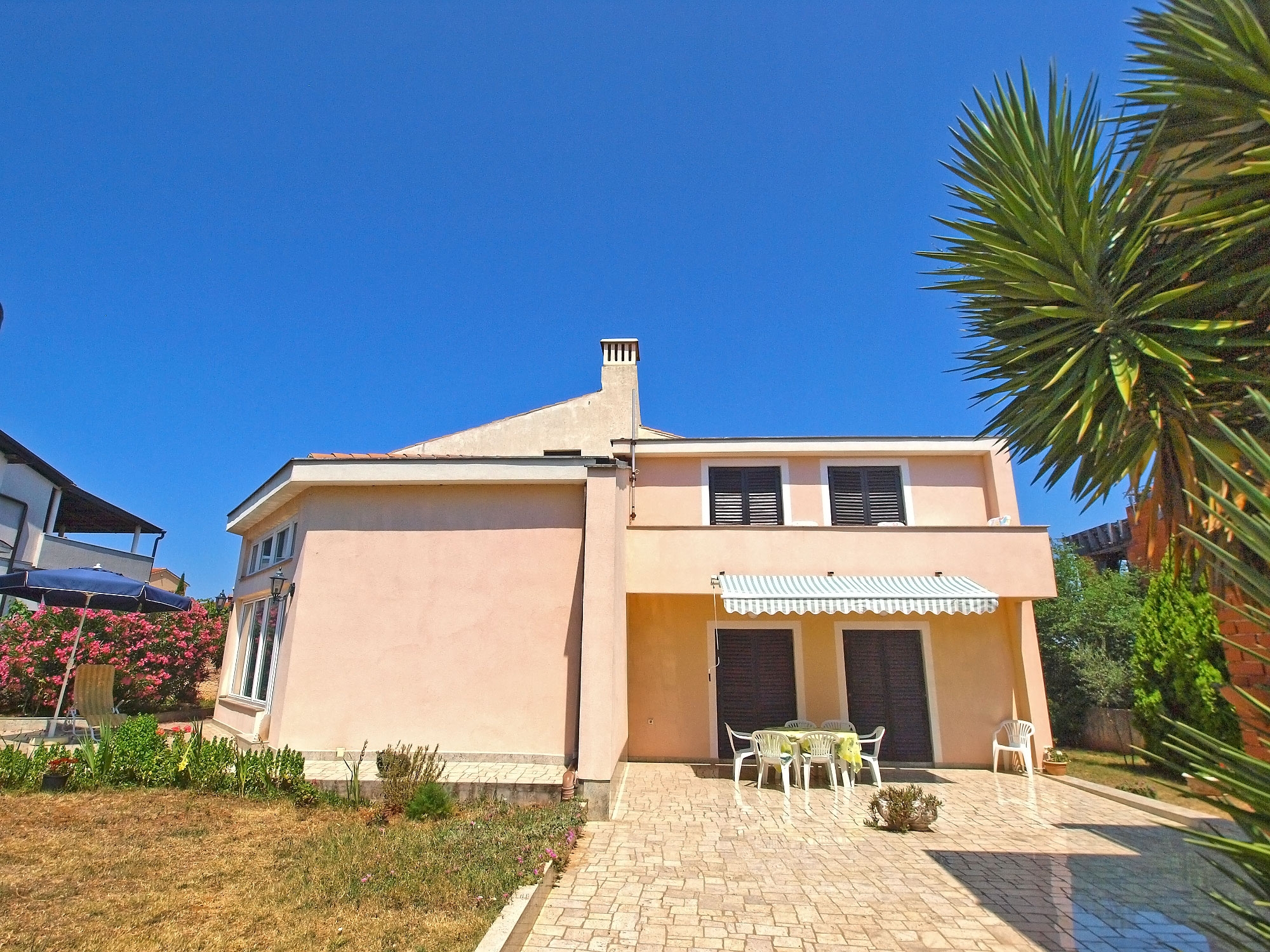 Two bedroom apartment with terrace Banjole, Pula  A-a
