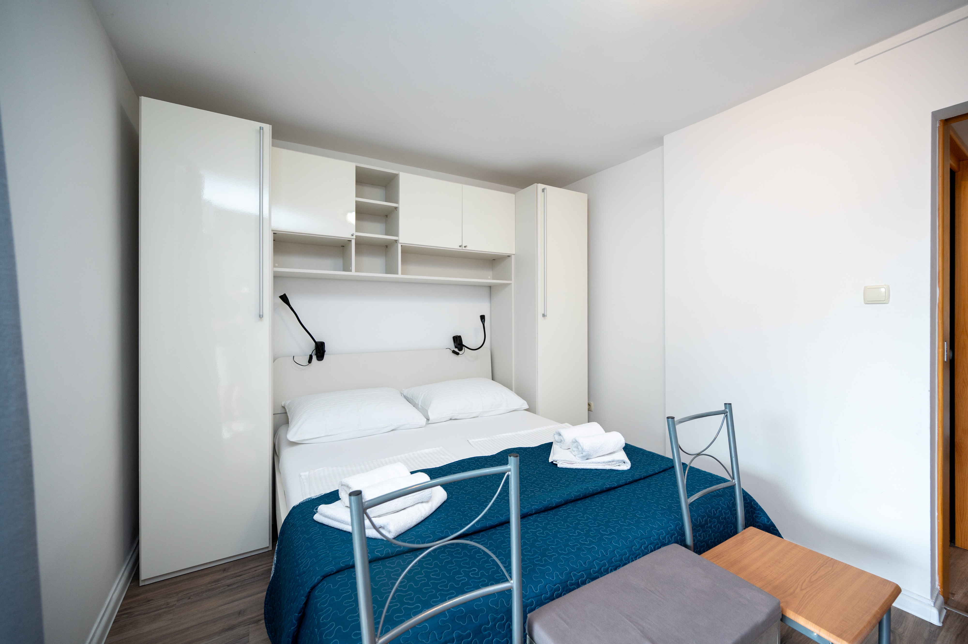 Top Rab Lopar Top Rab Lopar