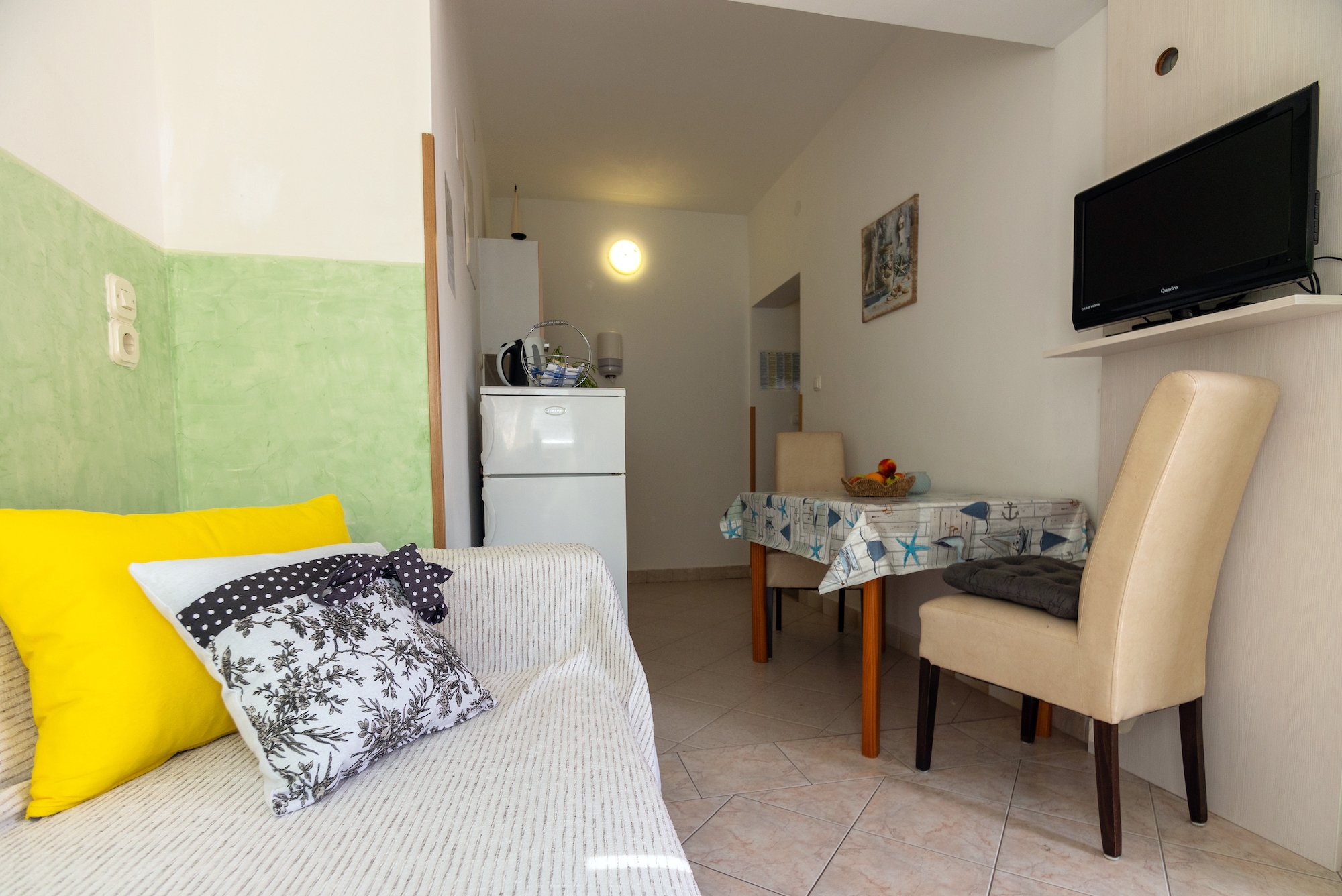 One bedroom apartment with balcony Lopar, Rab (A-20830-b)