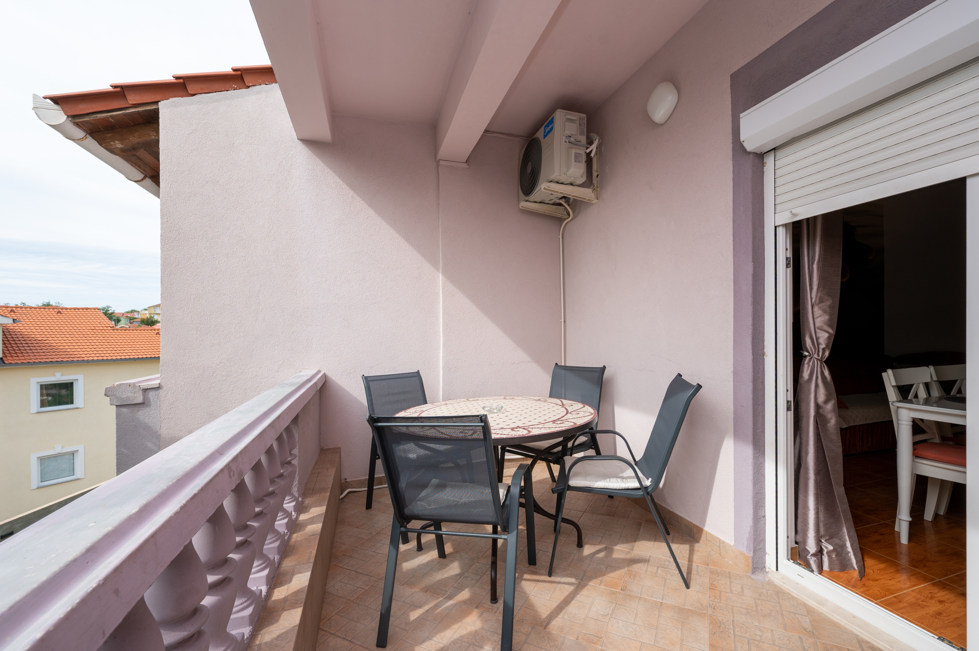 One bedroom apartment with balcony Lopar, Rab  A-c