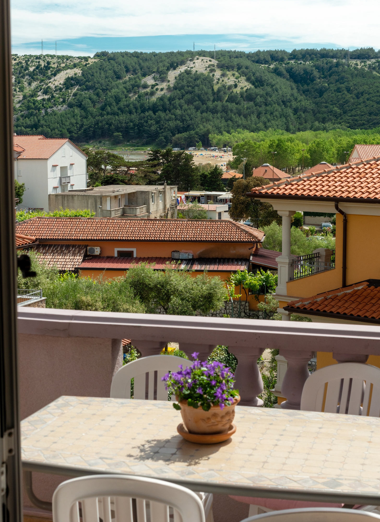 Two bedroom apartment with balcony Lopar, Rab  A-e