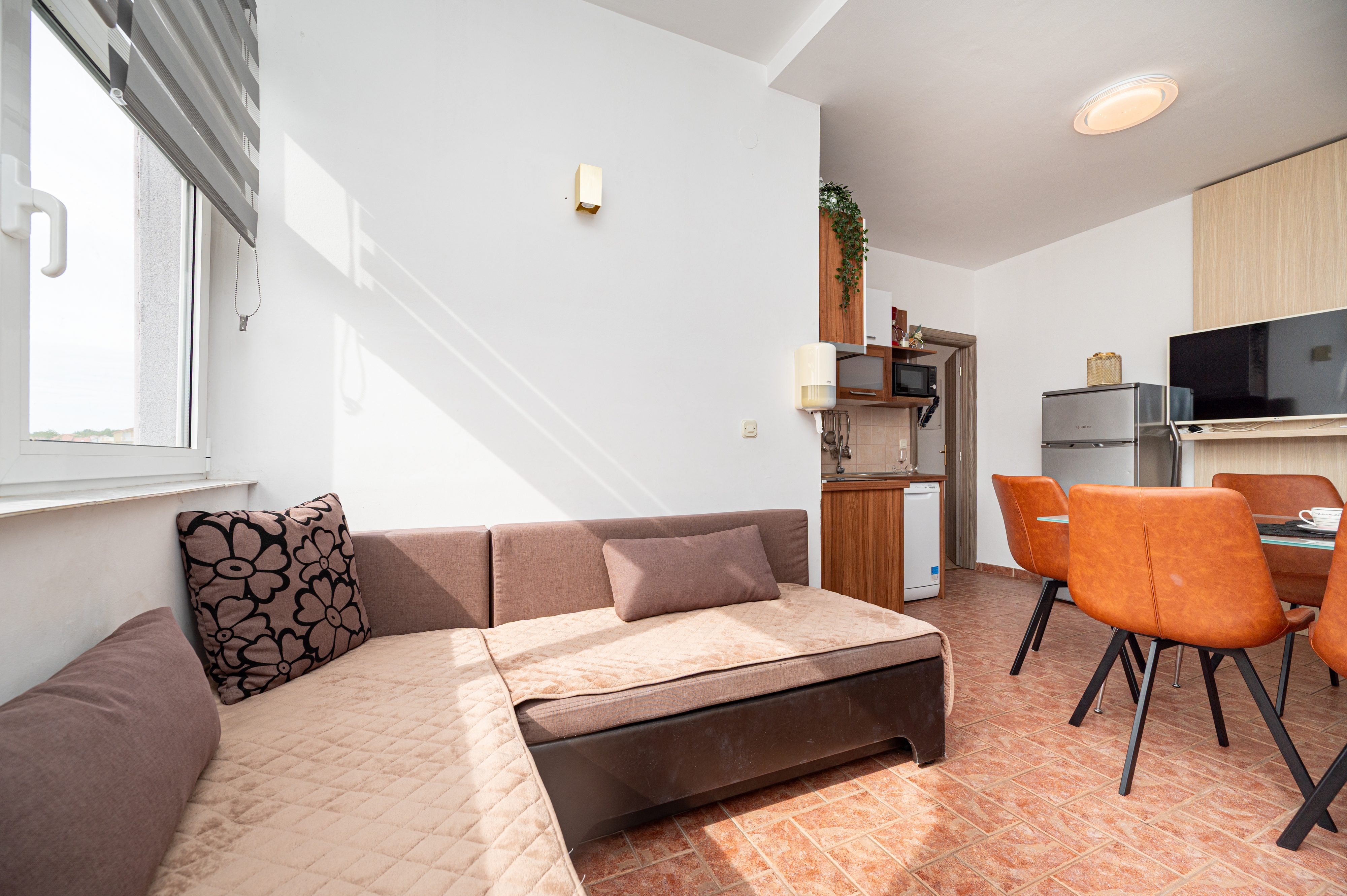 Top Rab Lopar Top Rab Lopar