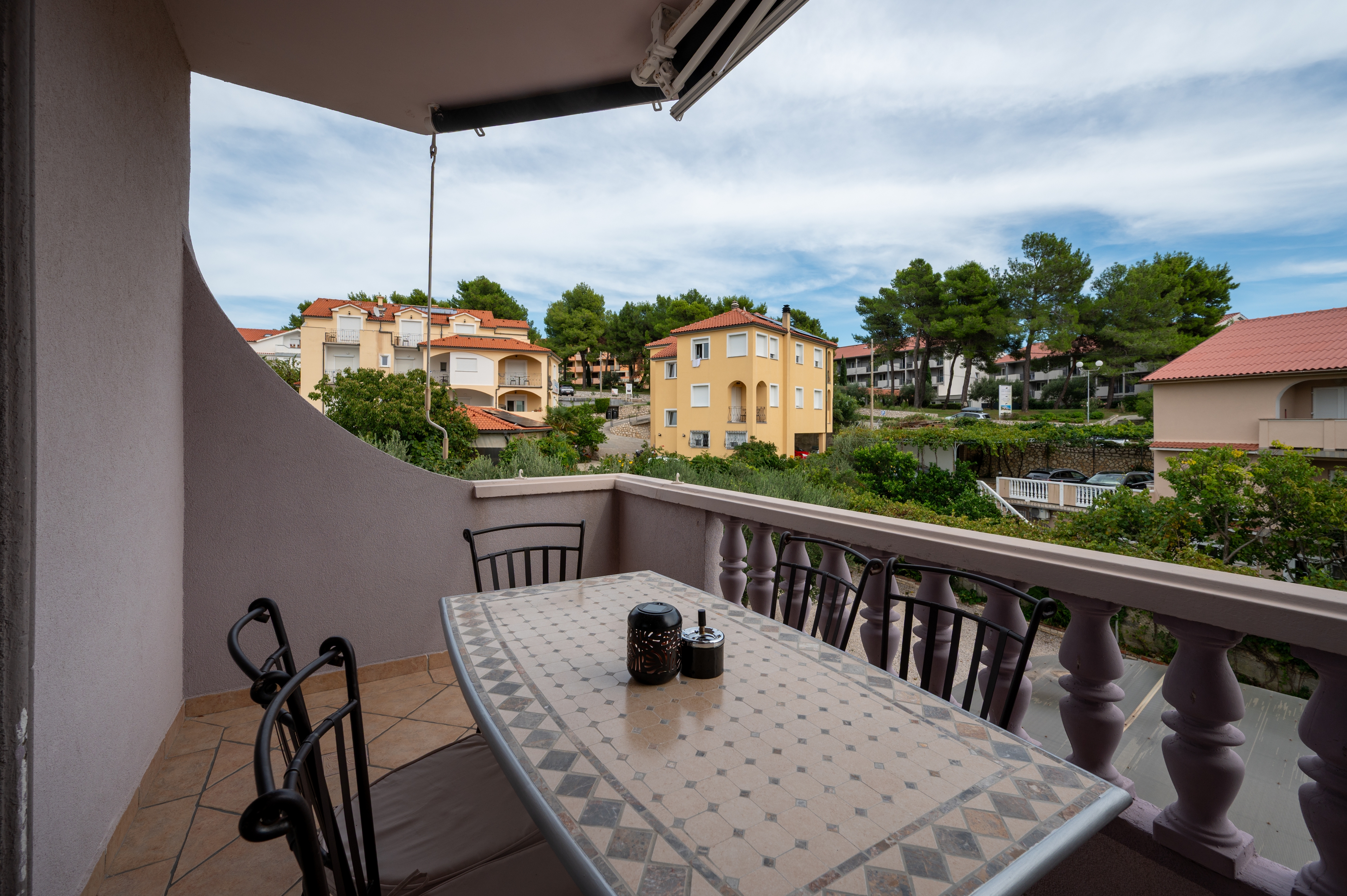 Two bedroom apartment with balcony Lopar, Rab  A-f