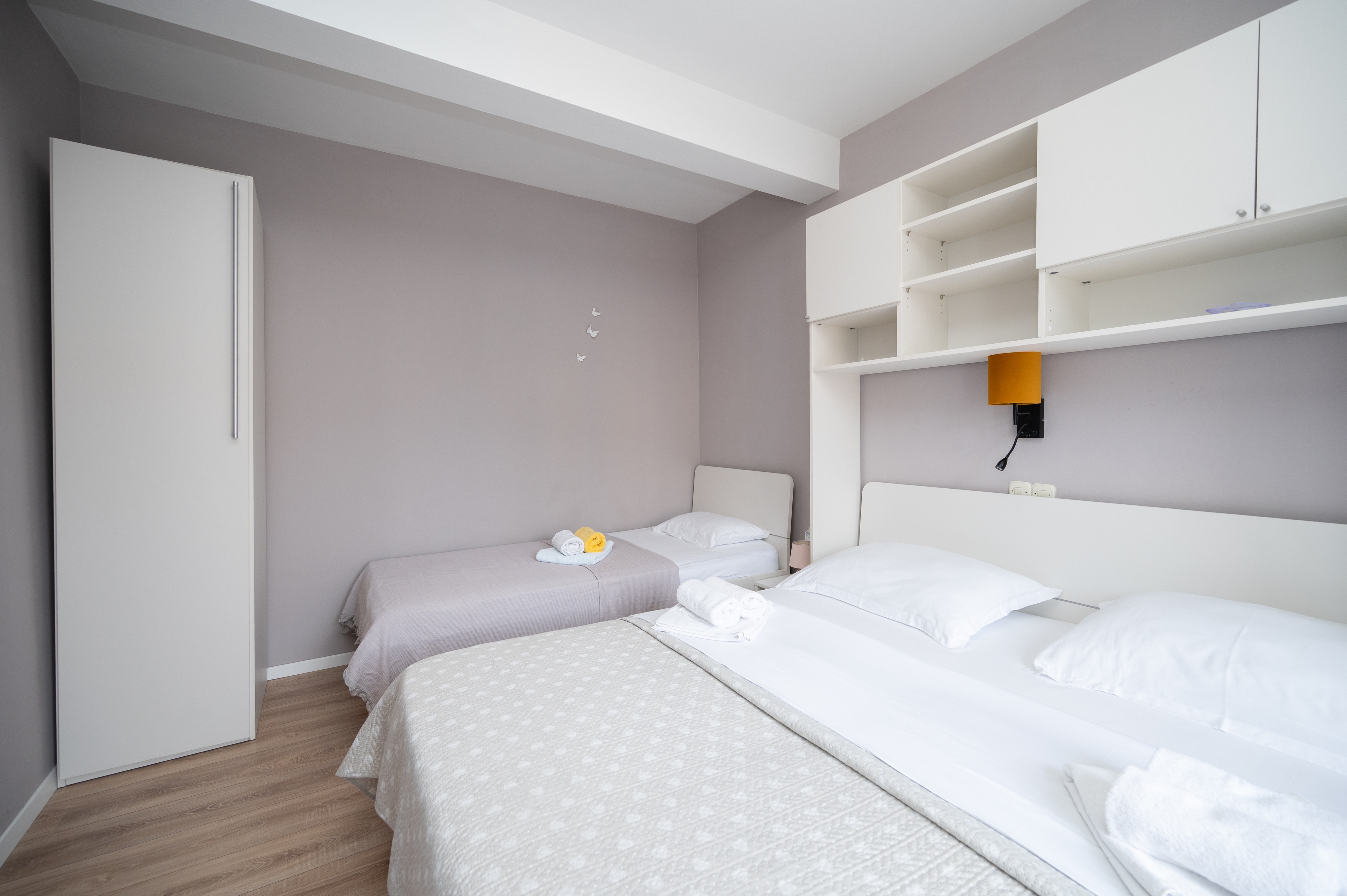 Two bedroom apartment with balcony Lopar, Rab  A-f