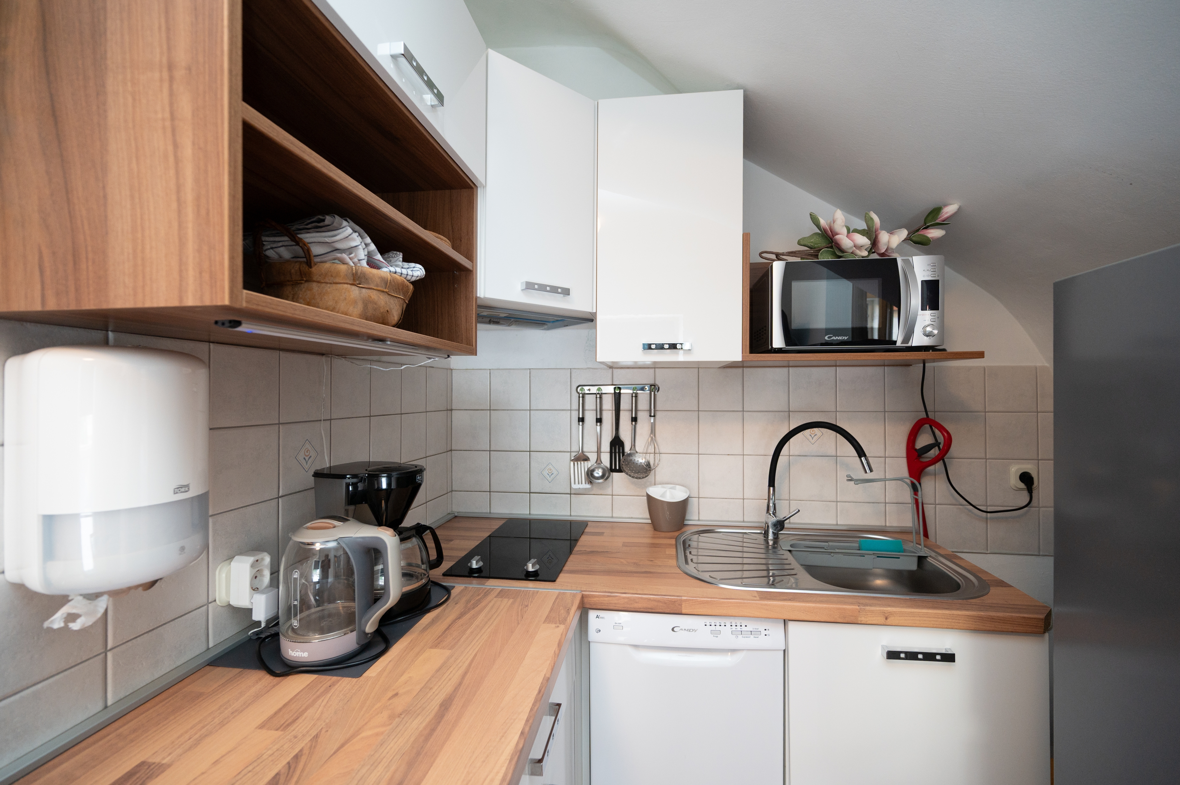 Top Rab Lopar Top Rab Lopar