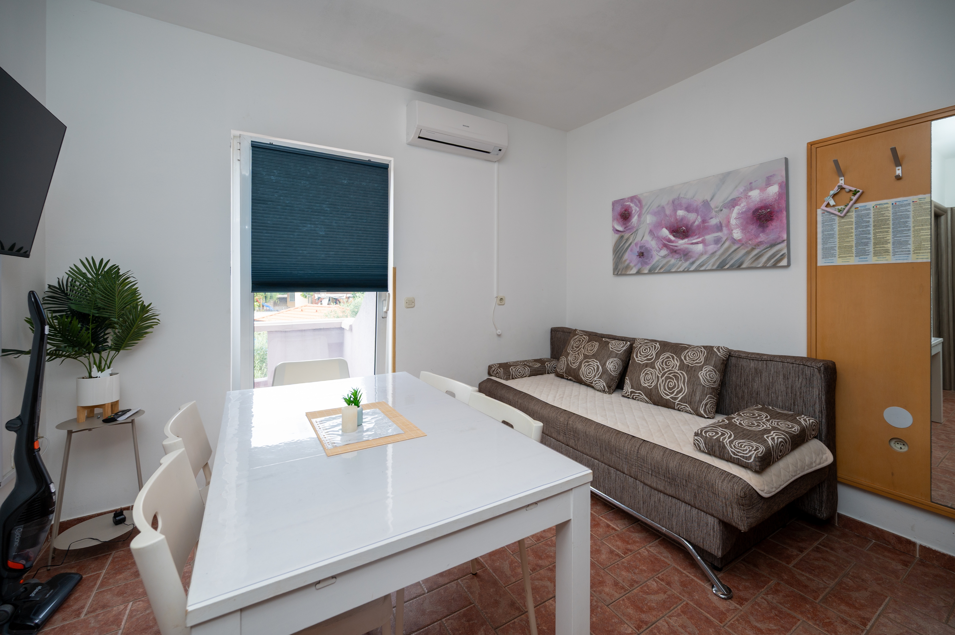 Top Rab Lopar Top Rab Lopar