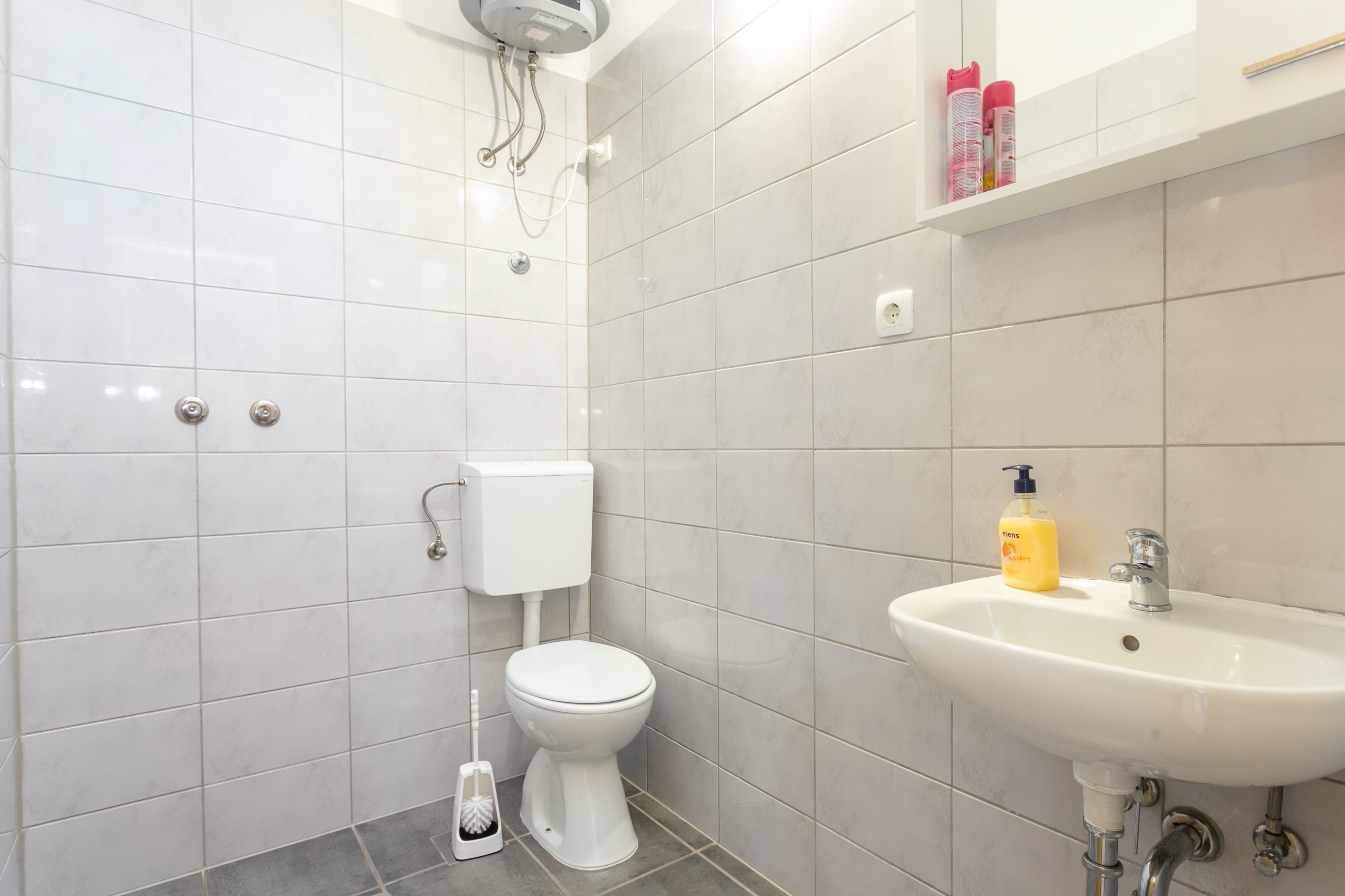 Three bedroom apartment with terrace and sea view Kaštel Štafilić, Kaštela  A-a