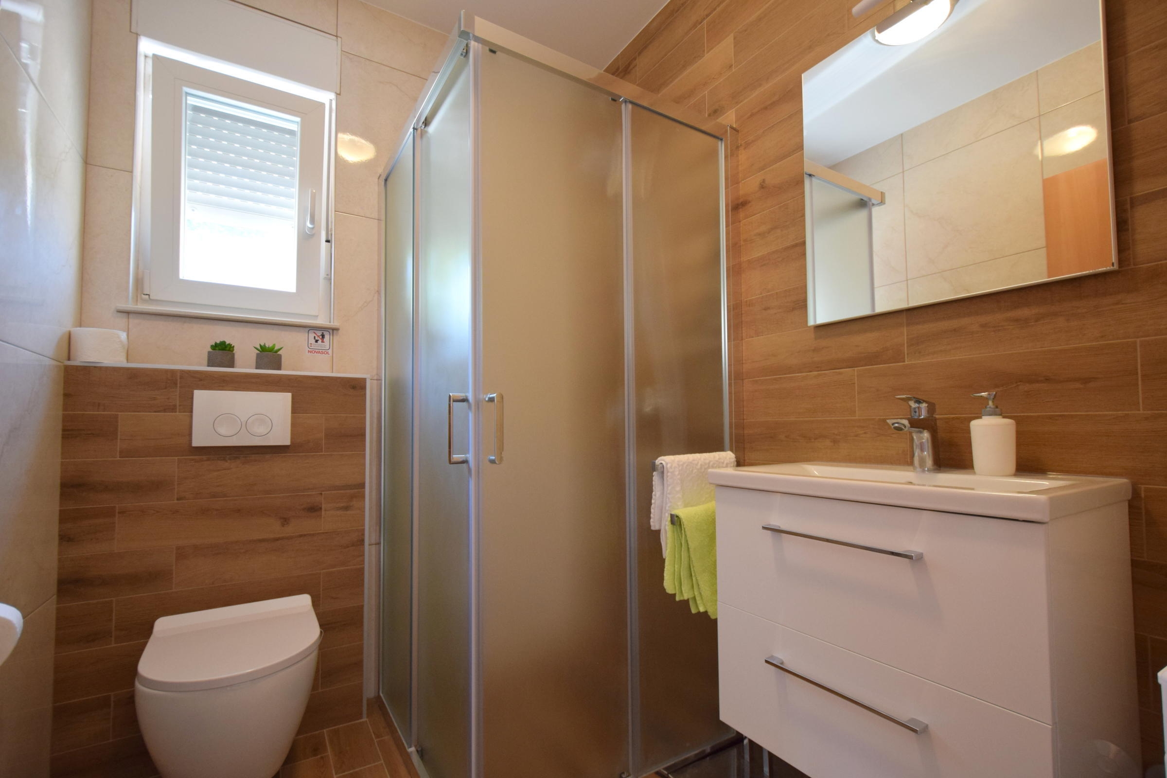 Two bedroom house with terrace and sea view Risika, Krk  K