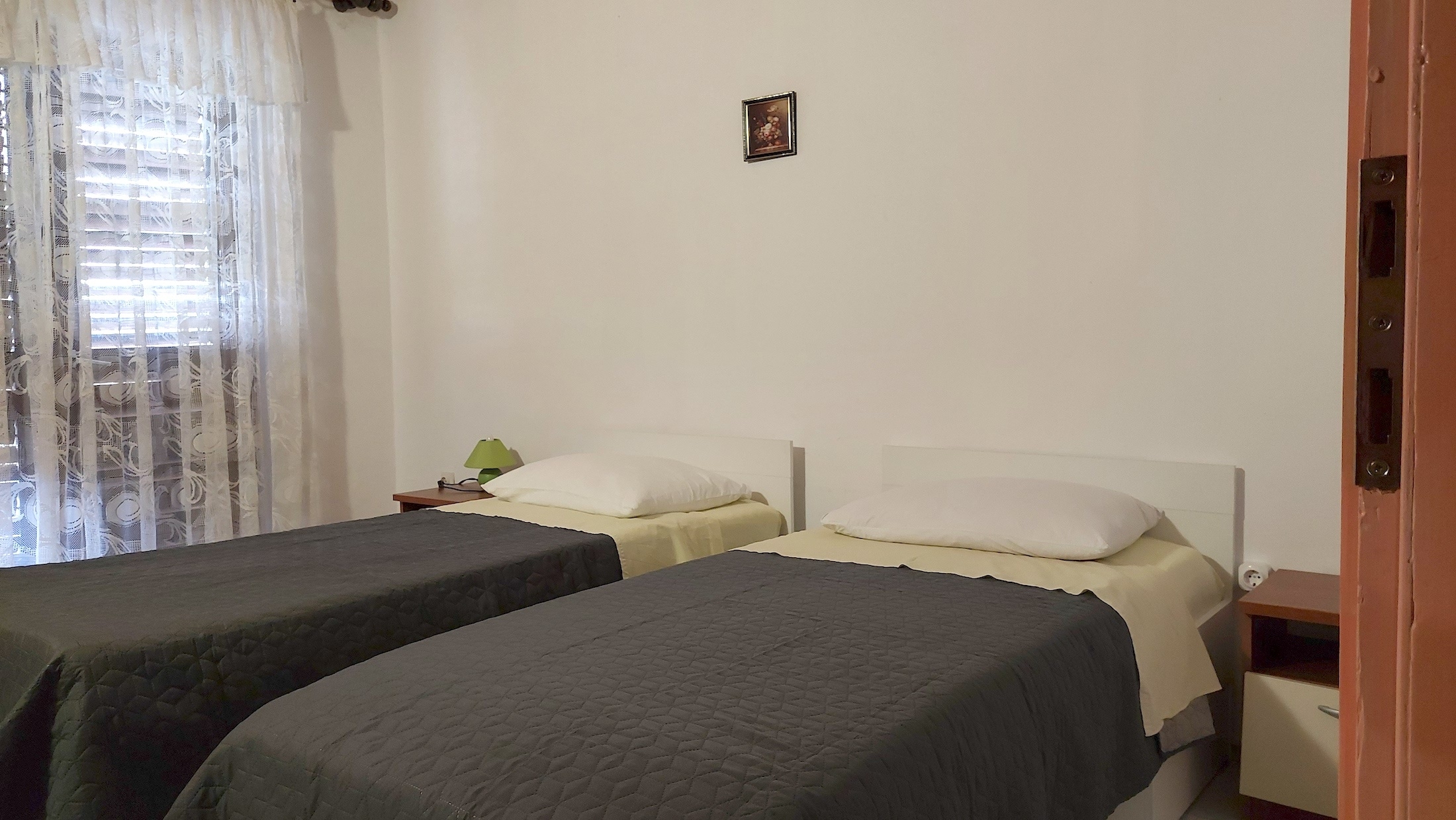 Two bedroom apartment with terrace and sea view Mrljane, Pašman (A-20850-a) Two bedroom apartment with terrace and sea view Mrljane, Pašman (A-20850-a)