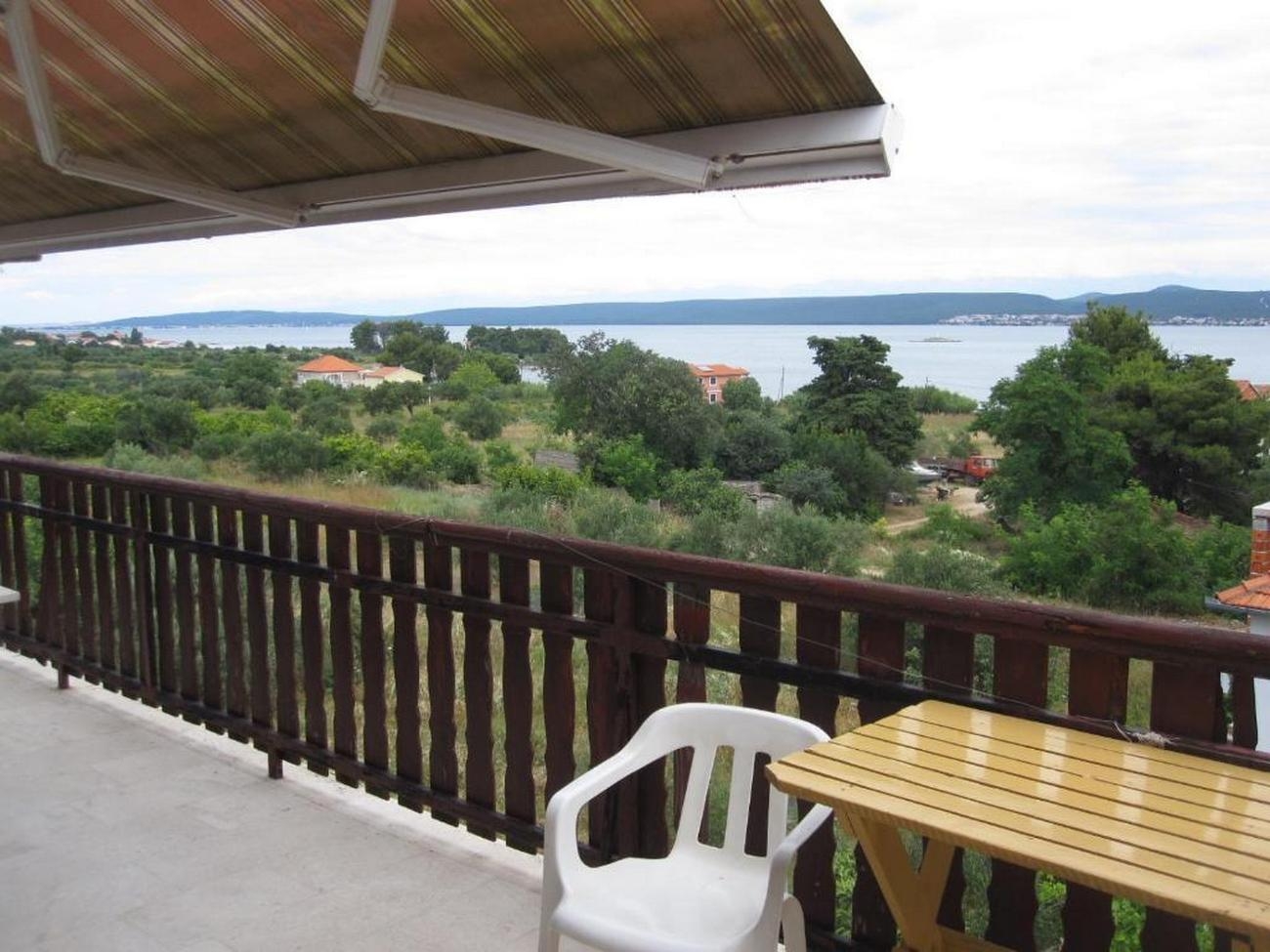 Two bedroom apartment with terrace and sea view Mrljane, Pašman  A-a