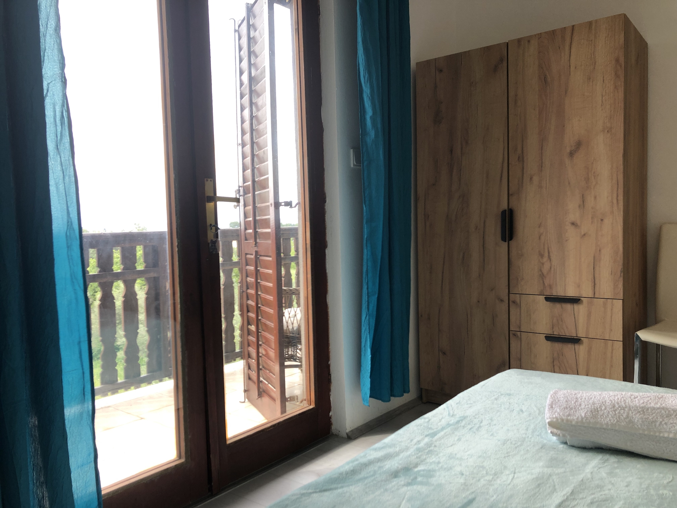 Four bedroom apartment with terrace and sea view Mrljane, Pašman  A-d